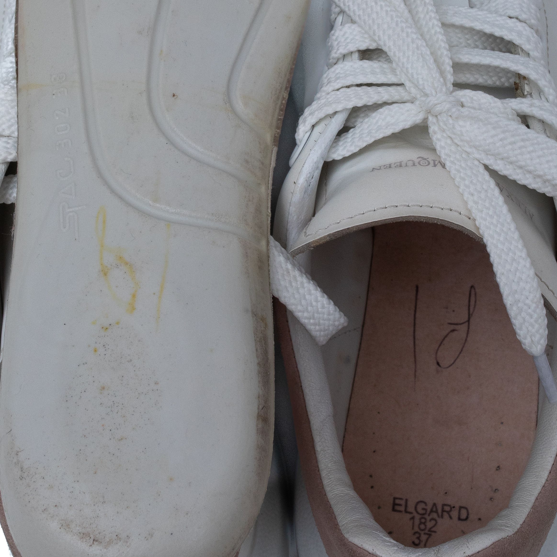 Alexander McQueen ALEXANDER MCQEEN Chunky Oversized Leather Sneakers Size US 7.5 / IT 37.5 - 7 Thumbnail