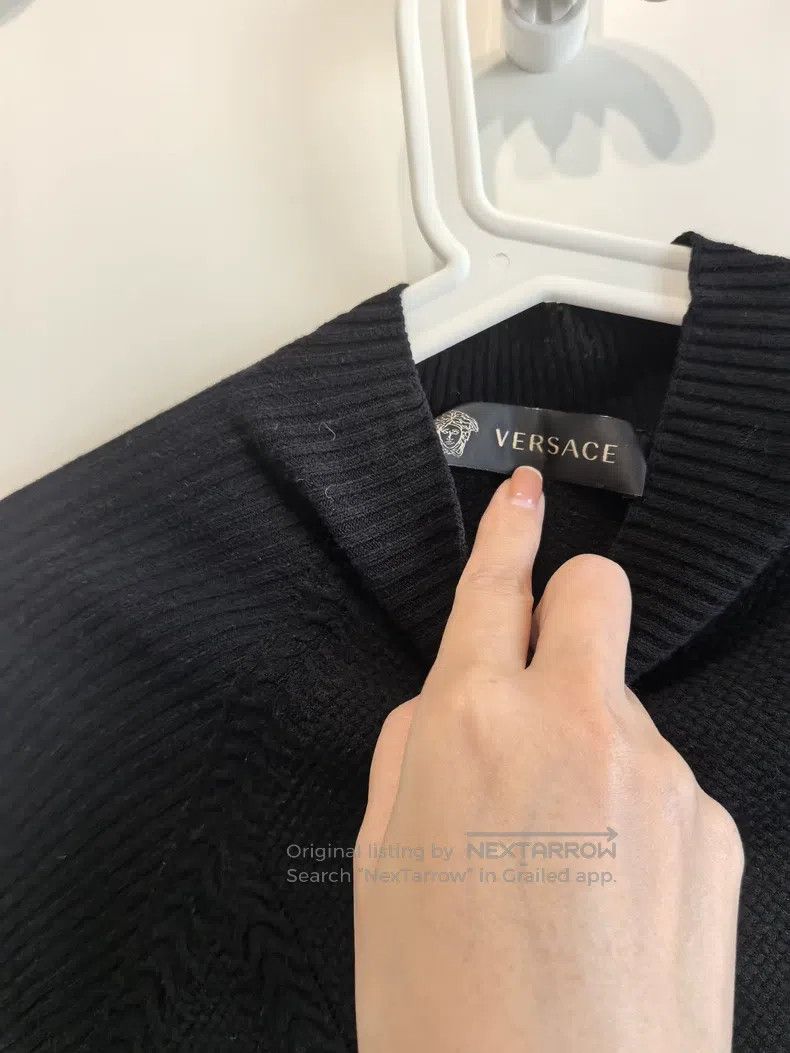 Other Versace Black knit short sleeves Size S / US 4 / IT 40 - 2 Thumbnail