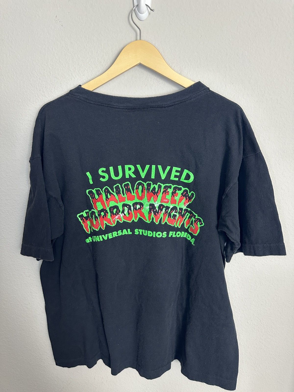 Universal Studios × Vintage Universal Studios HHN OG T shirt Size US XL / EU 56 / 4 - 5 Thumbnail