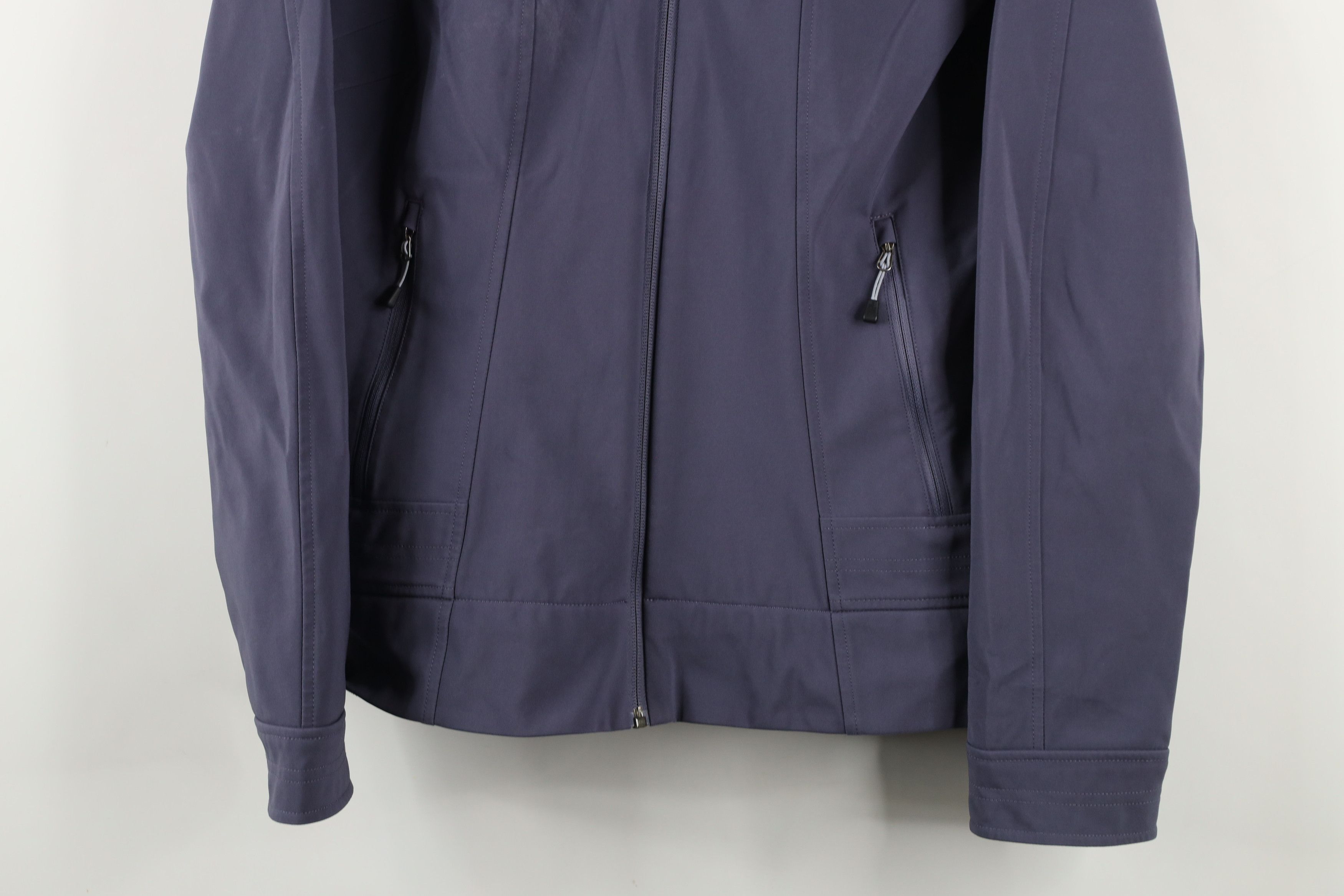 The North Face × Vintage Vintage The North Face Spell Out Soft Shell Jacket Gray Size L / US 10 / IT 46 - 3 Thumbnail
