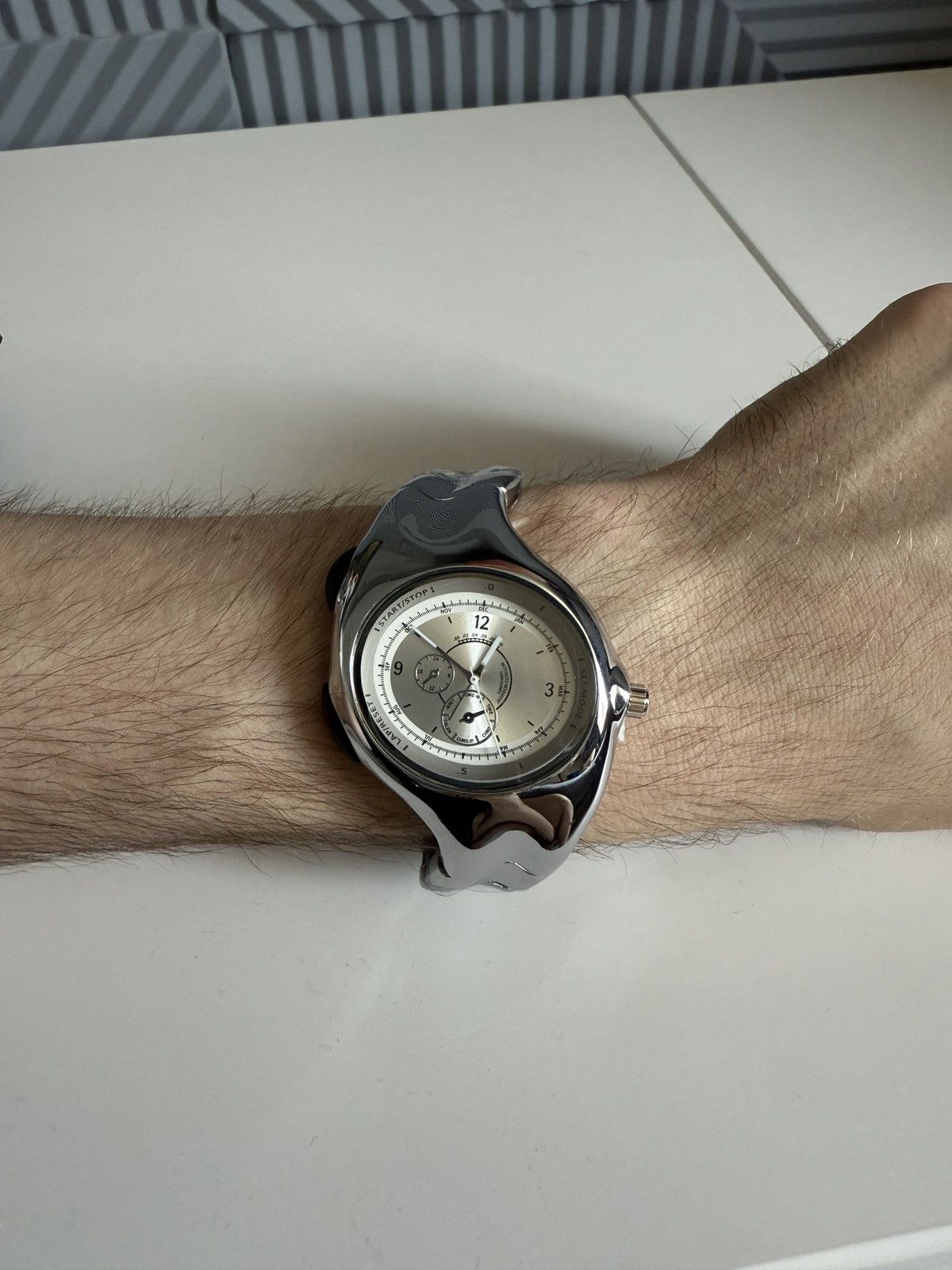 Other Hot selling American Watches silver stainless steel Y2K Size ONE SIZE - 7 Thumbnail