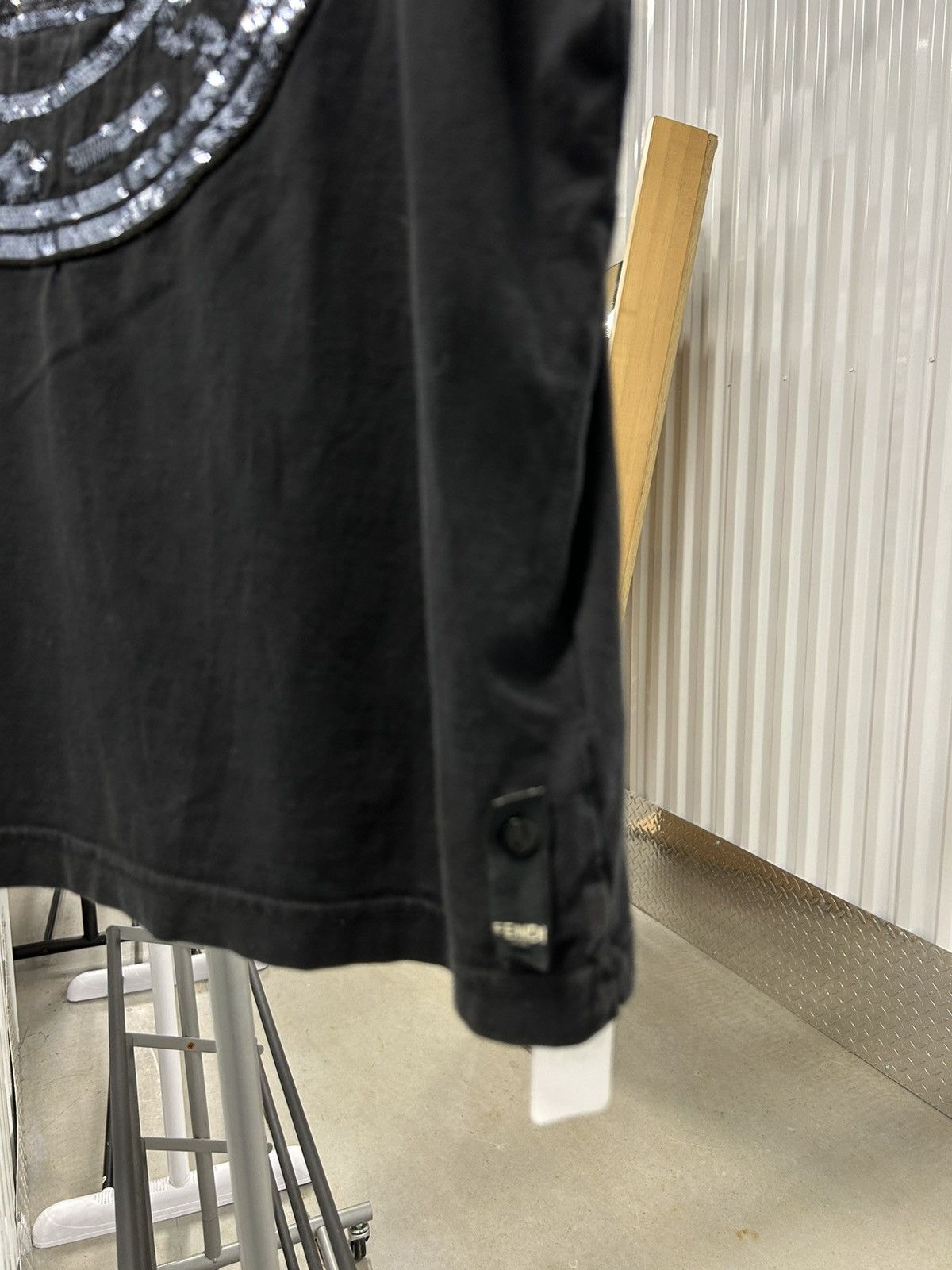 Fendi Fendi circle logo tshirt Size US M / EU 48-50 / 2 - 4 Thumbnail
