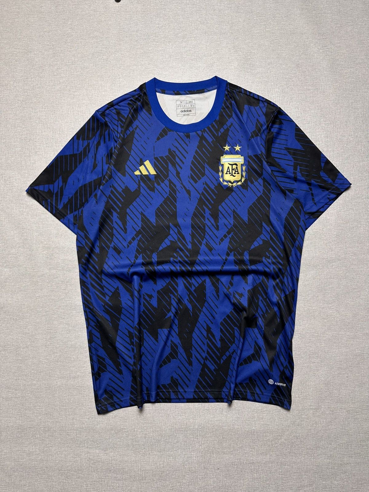 Adidas Adidas Argentina 2022 WC Prematch Kit Size US L / EU 52-54 / 3 - 1 Thumbnail