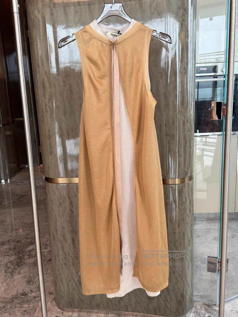 Fendi Fendi Beige Net Sleeveless Dress and Vest Set with Back Ti Size XXS / US 00 / IT 34 - 1 Thumbnail