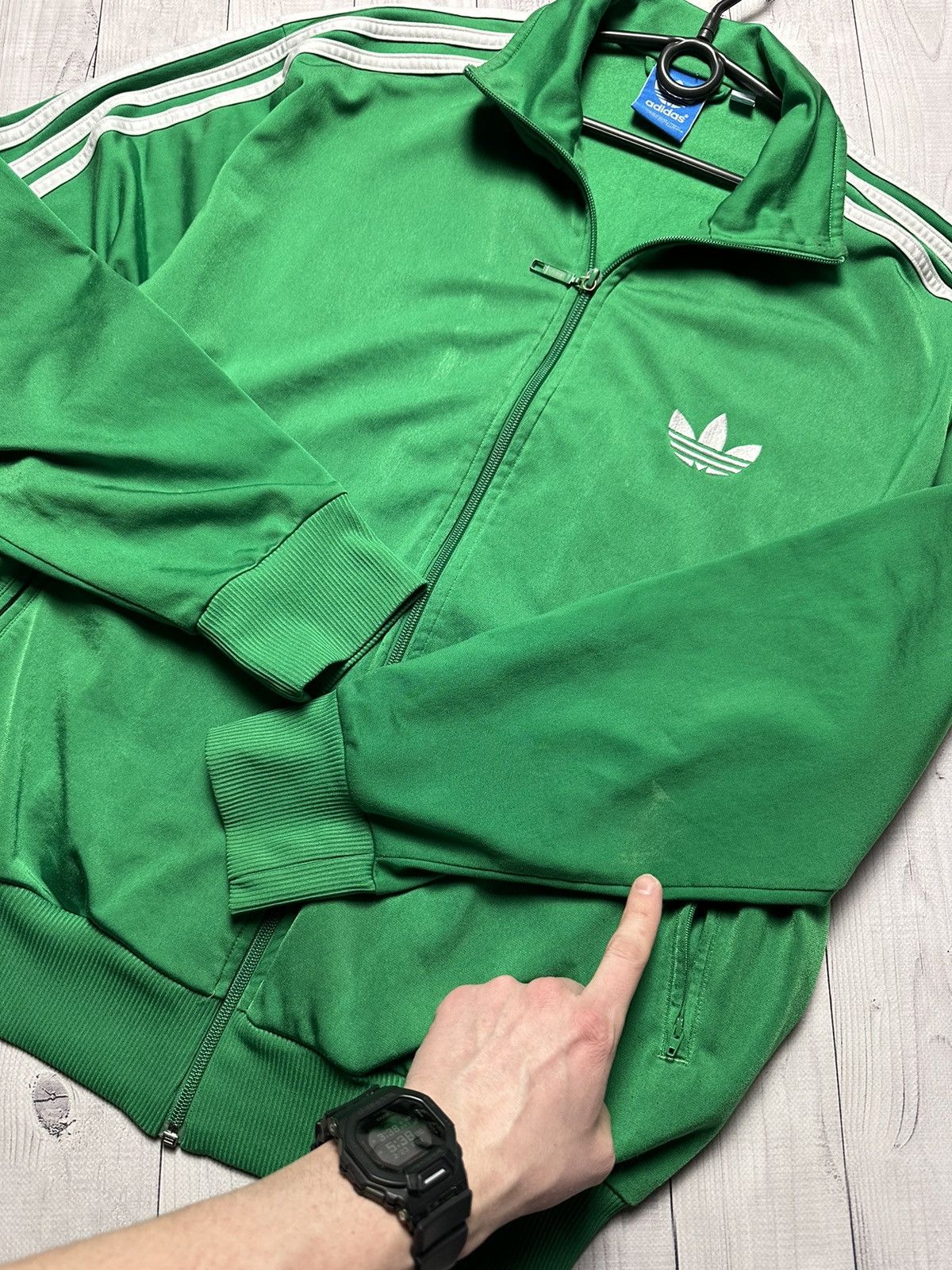 Adidas × Vintage Vintage adidas green track jacket size L logo Size US L / EU 52-54 / 3 - 5 Thumbnail
