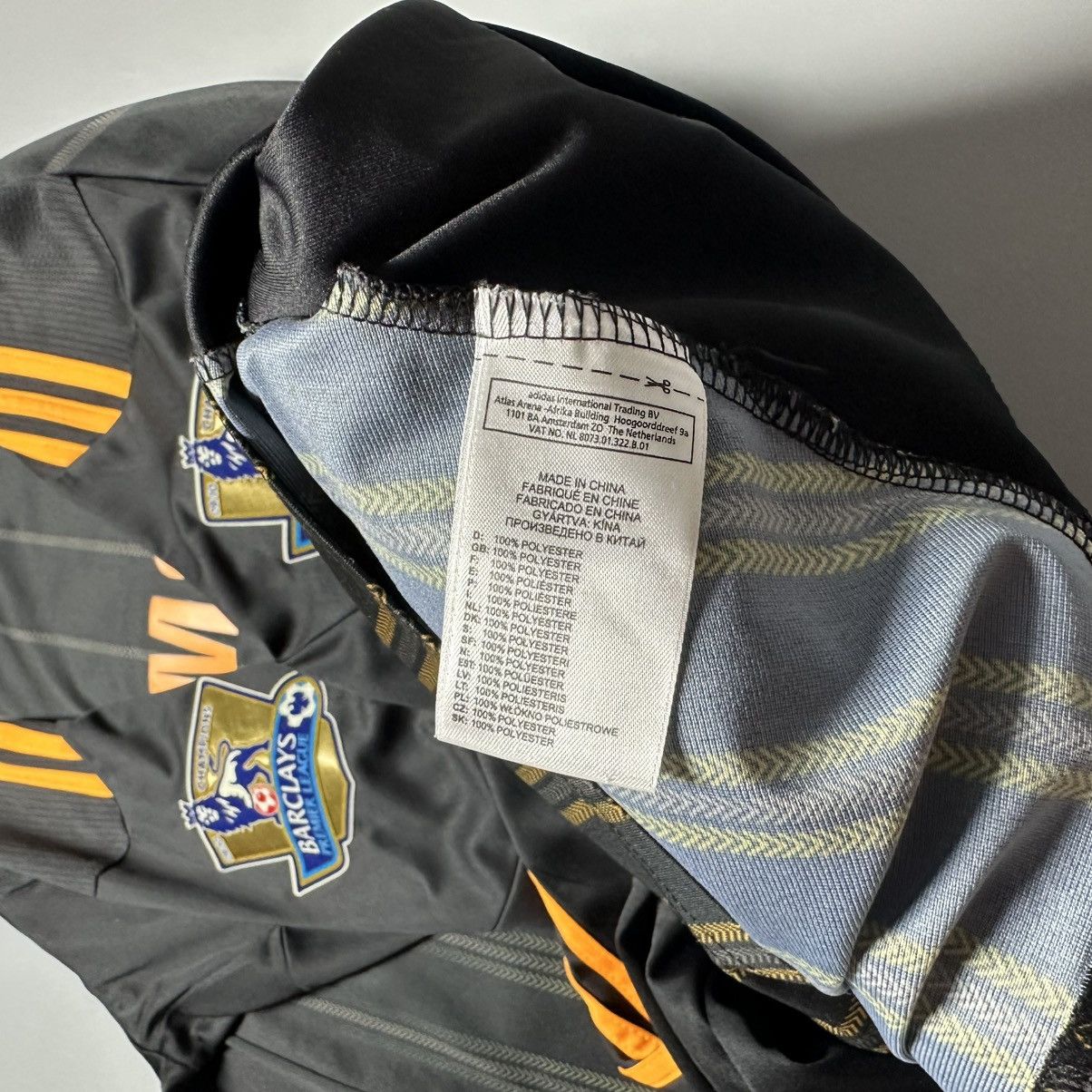 Adidas CHELSEA ADIDAS 2010/2011 FOOTBALL THIRD JERSEY #11 DROGBA Size US M / EU 48-50 / 2 - 15 Thumbnail