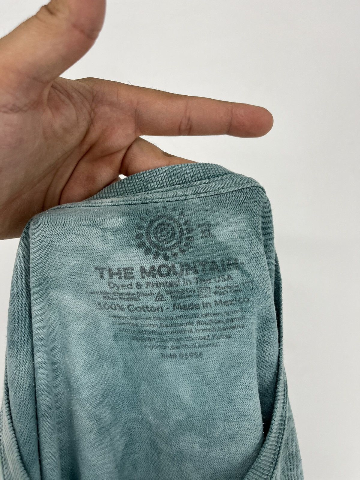 The Mountain × Vintage Vintage Y2K The Mountain Giraffe Tye Dye Over T-Shirt Size S Size US S / EU 44-46 / 1 - 10 Thumbnail