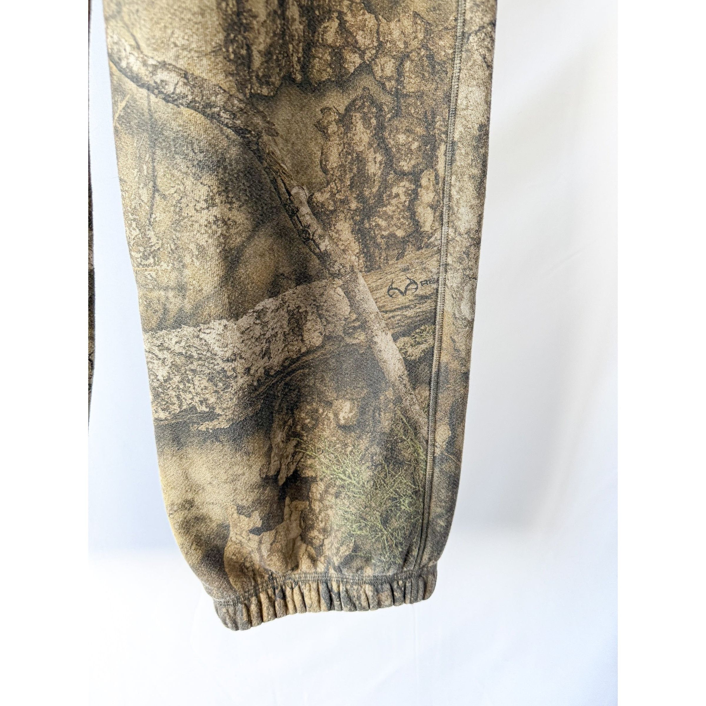 Cole Buxton Cole Buxton Realtree Washed Cotton-Jersey Jogging Bottoms Size US 38 / EU 54 - 3 Thumbnail