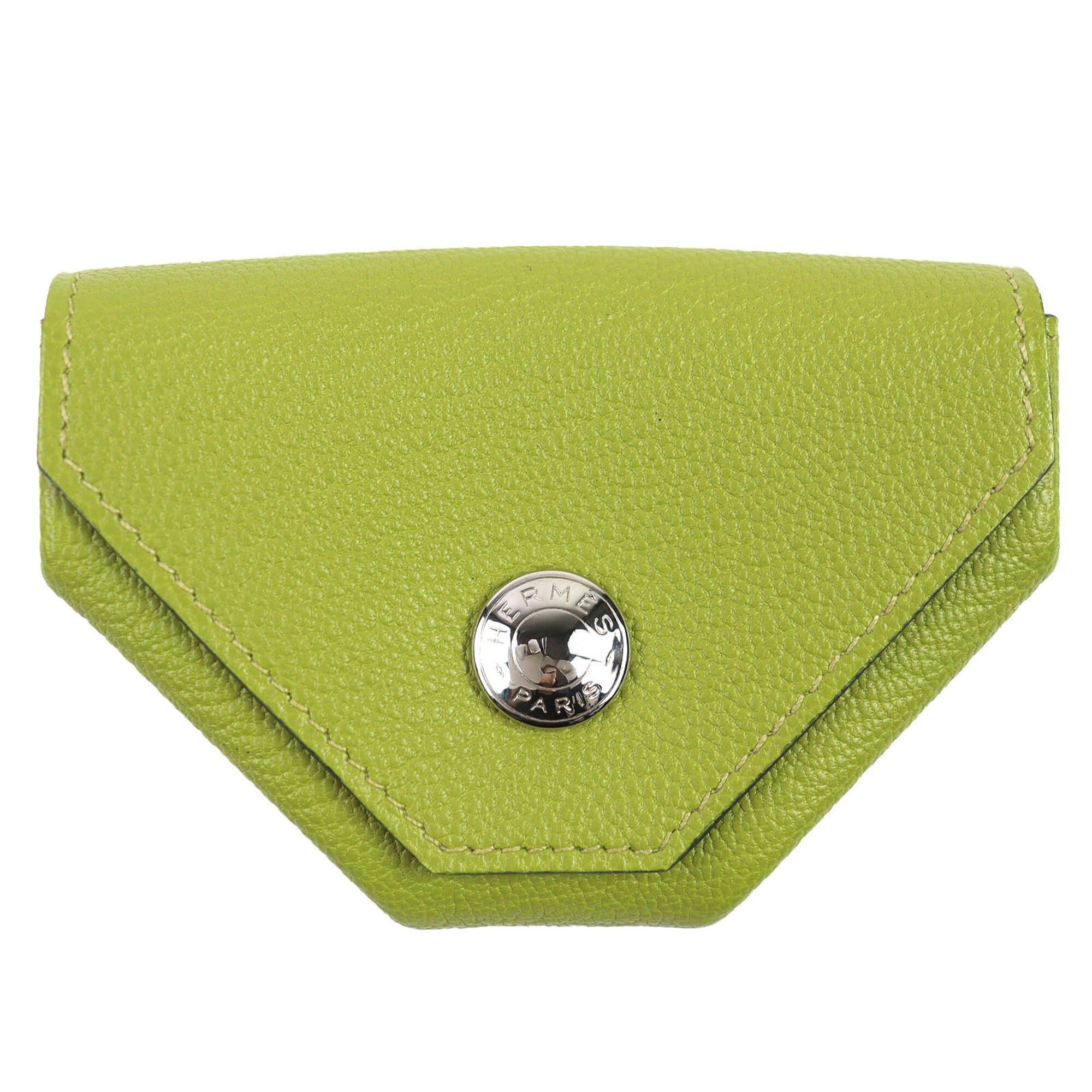 Hermes HERMES Le Vingt-Quatre 24 Chevre leather wallet in Vert Anise (anise green) with silver hardware and a Sellier button. This is women's wallet/coin purse □K stamp (2007 production). It comes box made France. Size ONE SIZE - 1 Thumbnail