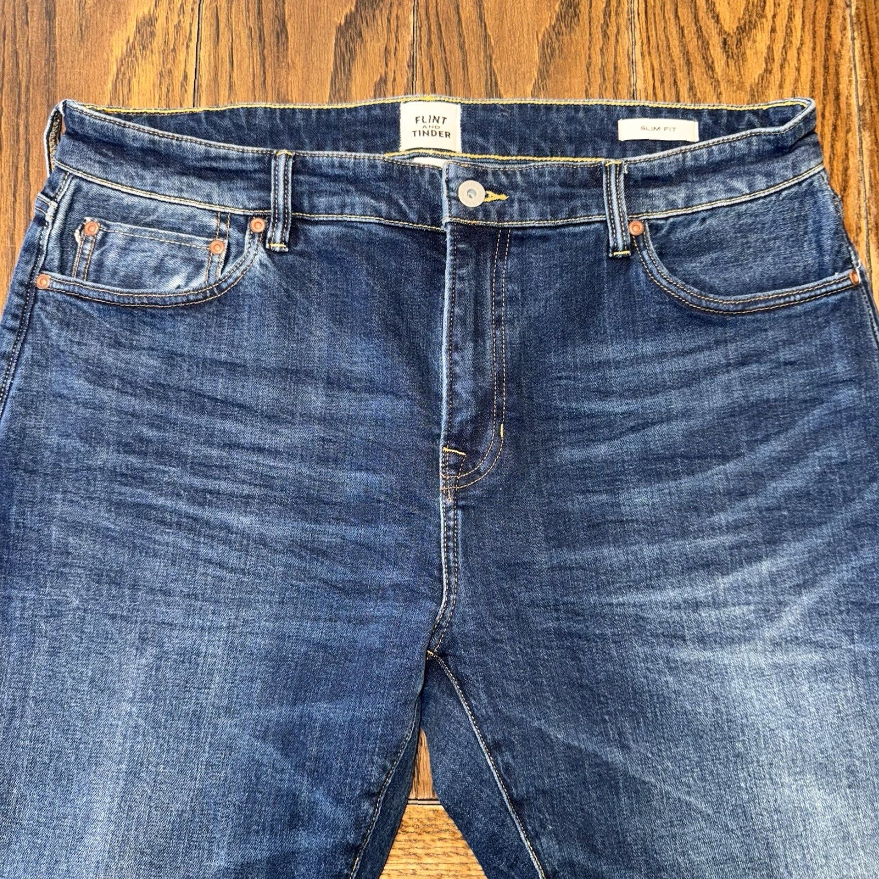 Vintage Flint & Tinder Slim Fit Jeans 36x32 Straight Leg Medium Wash Blue Denim Jeans - Men Size US 36 / EU 52 - 3 Thumbnail