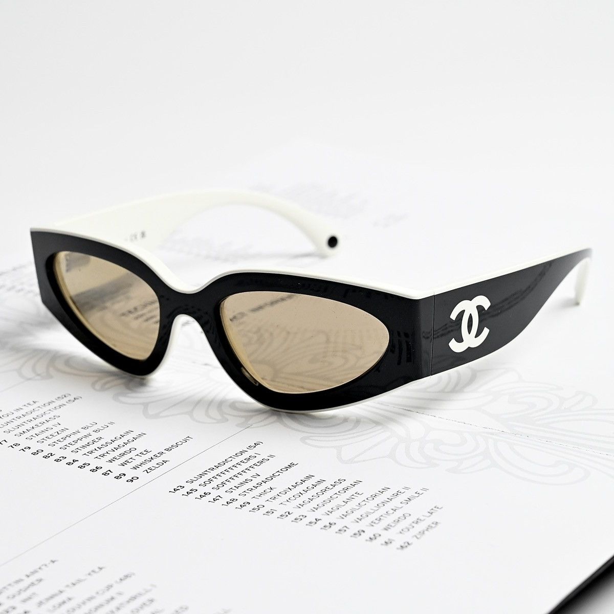 Chanel CHANEL 0CH6056 165653 BLACK WHITE BROWN SUNGLASSES Size ONE SIZE - 2 Thumbnail