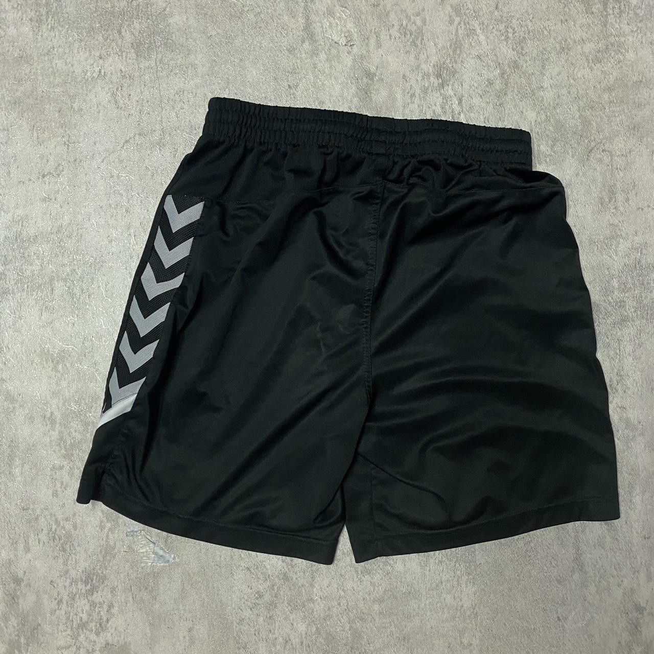 Hummel Hummel black and grey shorts #sportswear Size US 32 / EU 48 - 2 Thumbnail