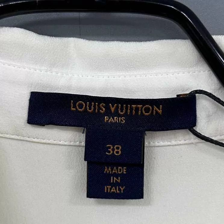 Louis Vuitton LV Heart Embroidery Logo Shirt 38 95New Size S / US 4 / IT 40 - 6 Thumbnail