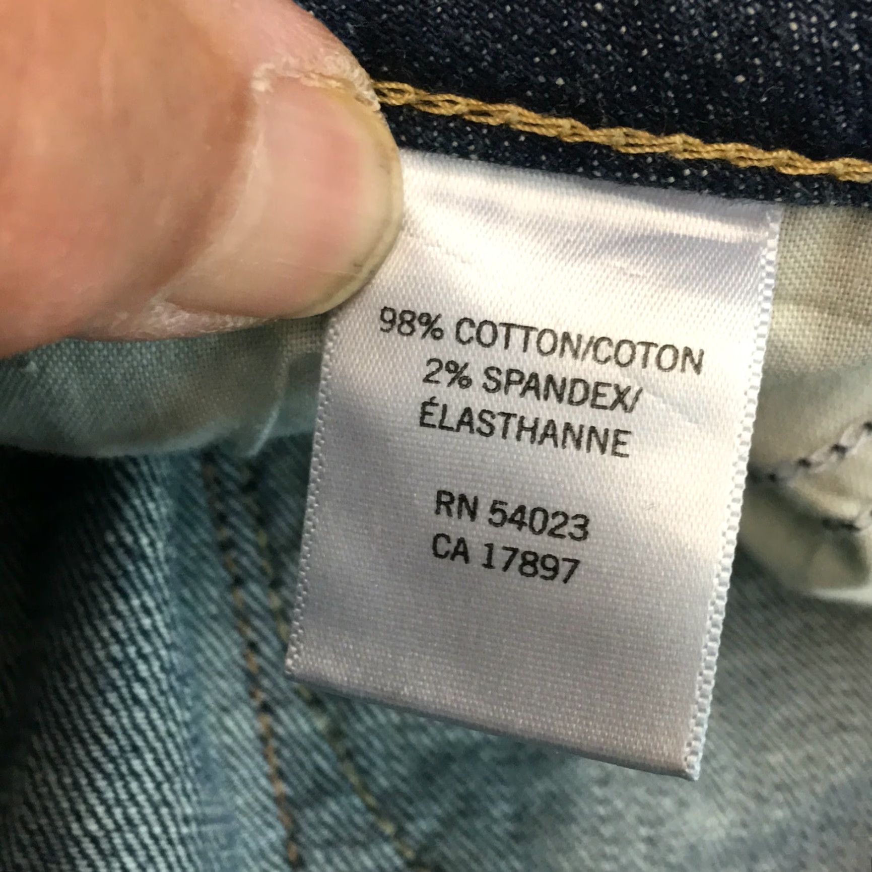 Banana Republic VINTAGE Banana Republic Women's Capri Jeans Size 30/10 Regular Low Rise Blue Stretch Denim 22 Inseam Women's Size 30" / US 8 / IT 44 - 7 Thumbnail