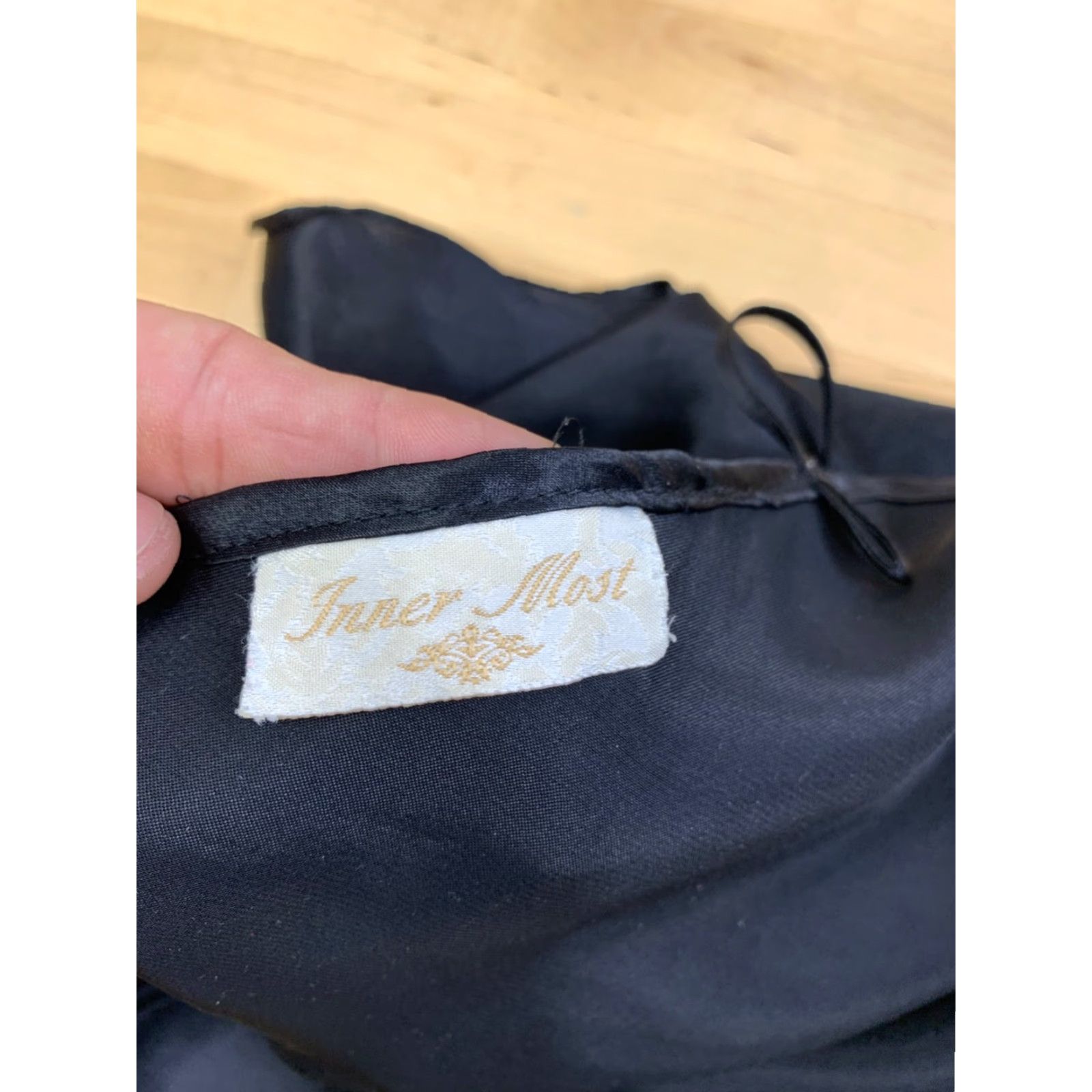 Vintage VINTAGE Inner Most Nightgown Womens S Black Satin Slip On 12760 Size ONE SIZE - 4 Thumbnail