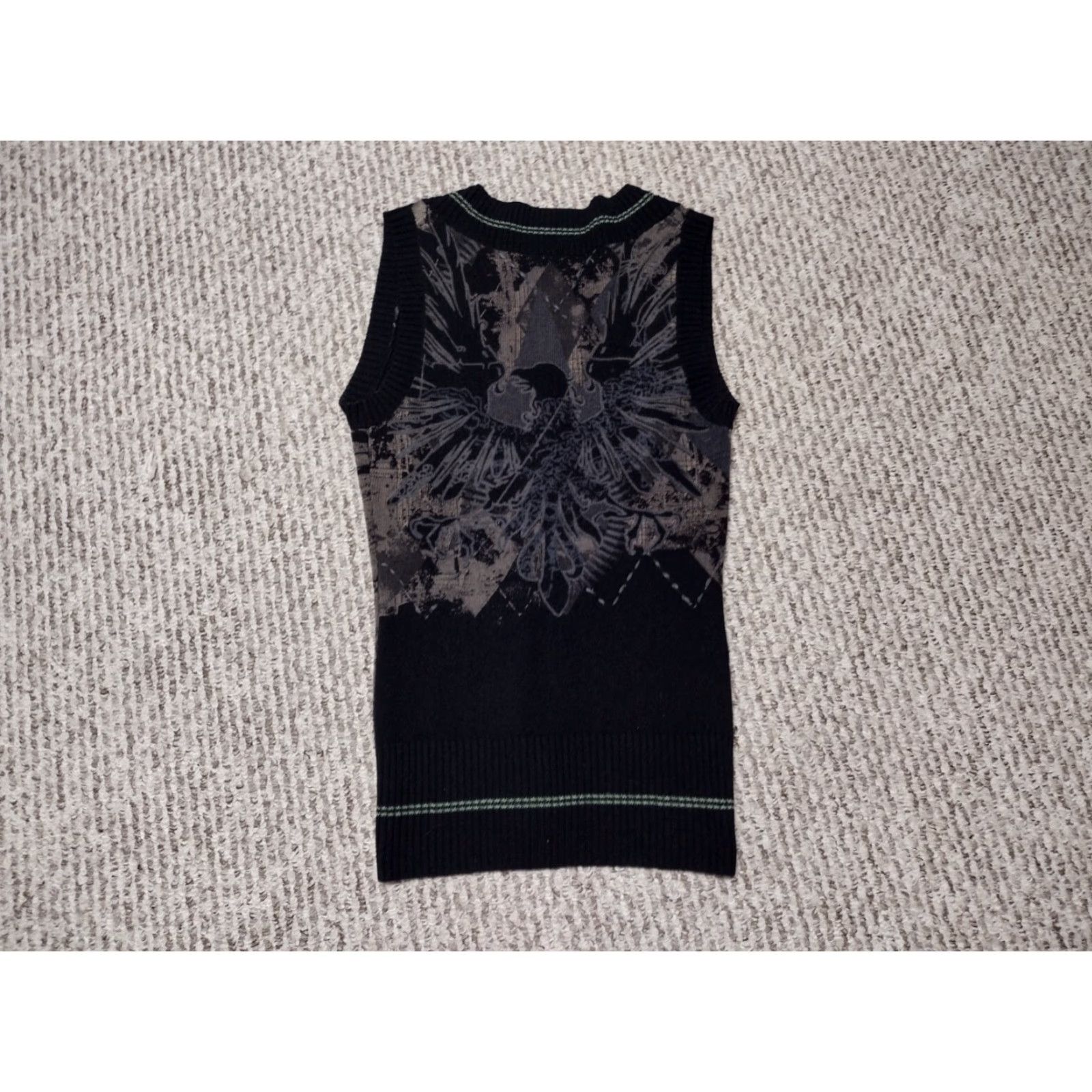 Affliction VINTAGE RAW 7 Cashmere Goth Punk Art Vest Raven Y2k Affliction Style - Women’s S Black Pullover Sweater Graphic Print Size M / US 6-8 / IT 42-44 - 4 Thumbnail