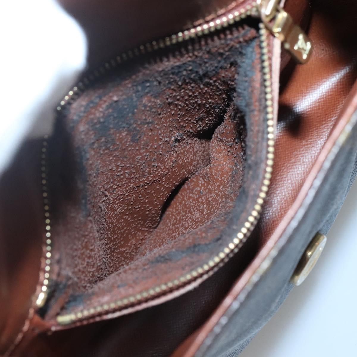 Louis Vuitton LOUIS VUITTON Monogram Saint Cloud MM Shoulder Bag M51243 Size ONE SIZE - 11 Thumbnail
