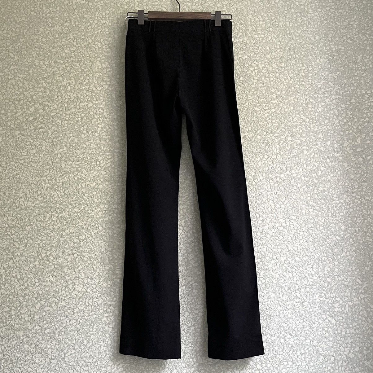 Gucci × Tom Ford AW01 Asymmetric Side Zip Trousers Size 26" / US 2 / IT 38 - 5 Thumbnail