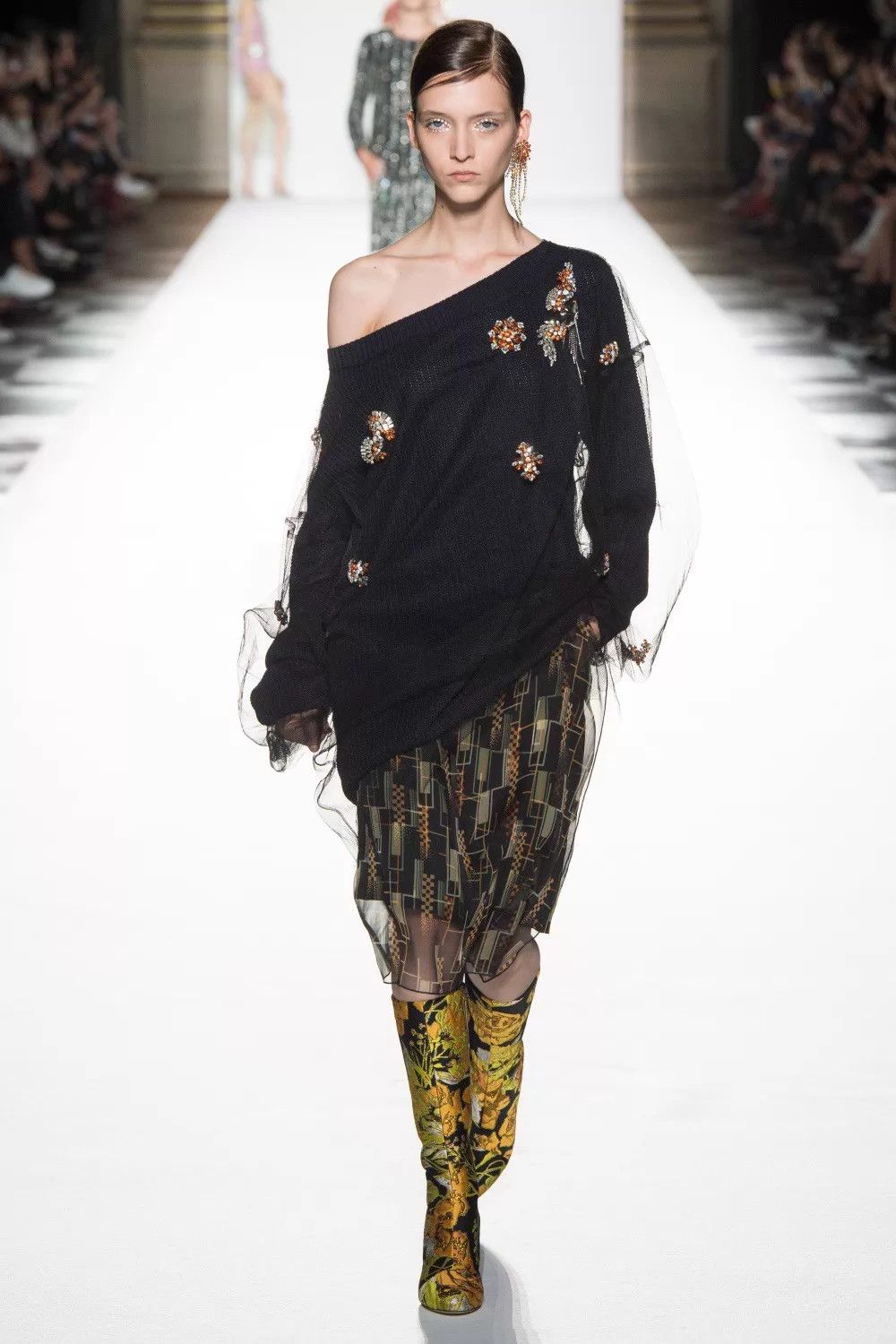 Dries Van Noten Dries Van Noten Off-Shoulder Voluminous Knit Sweater S Size S / US 4 / IT 40 - 1 Thumbnail