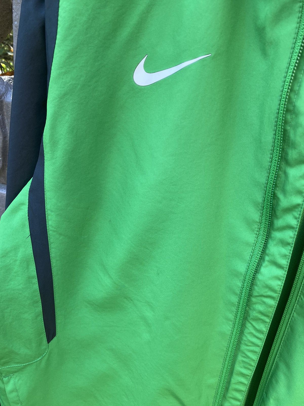 Nike × Vintage CELTIC 11/12 TRAINING FOOTBALL SOCCER JACKET NIKE 381821-391 Size US M / EU 48-50 / 2 - 9 Thumbnail