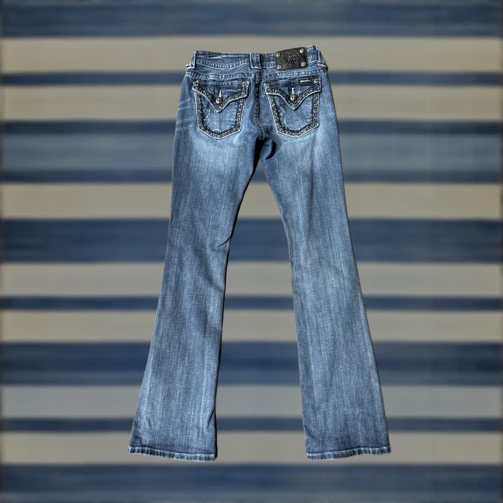 Miss Me VINTAGE Miss Me Boot Cut Jeans Womens 26 Denim Blue 5-Pocket Studded Embellished Rhinestone Logo 90s Theme Boyfriend Modern Bootcut Womens Size 26" / US 2 / IT 38 - 1 Thumbnail