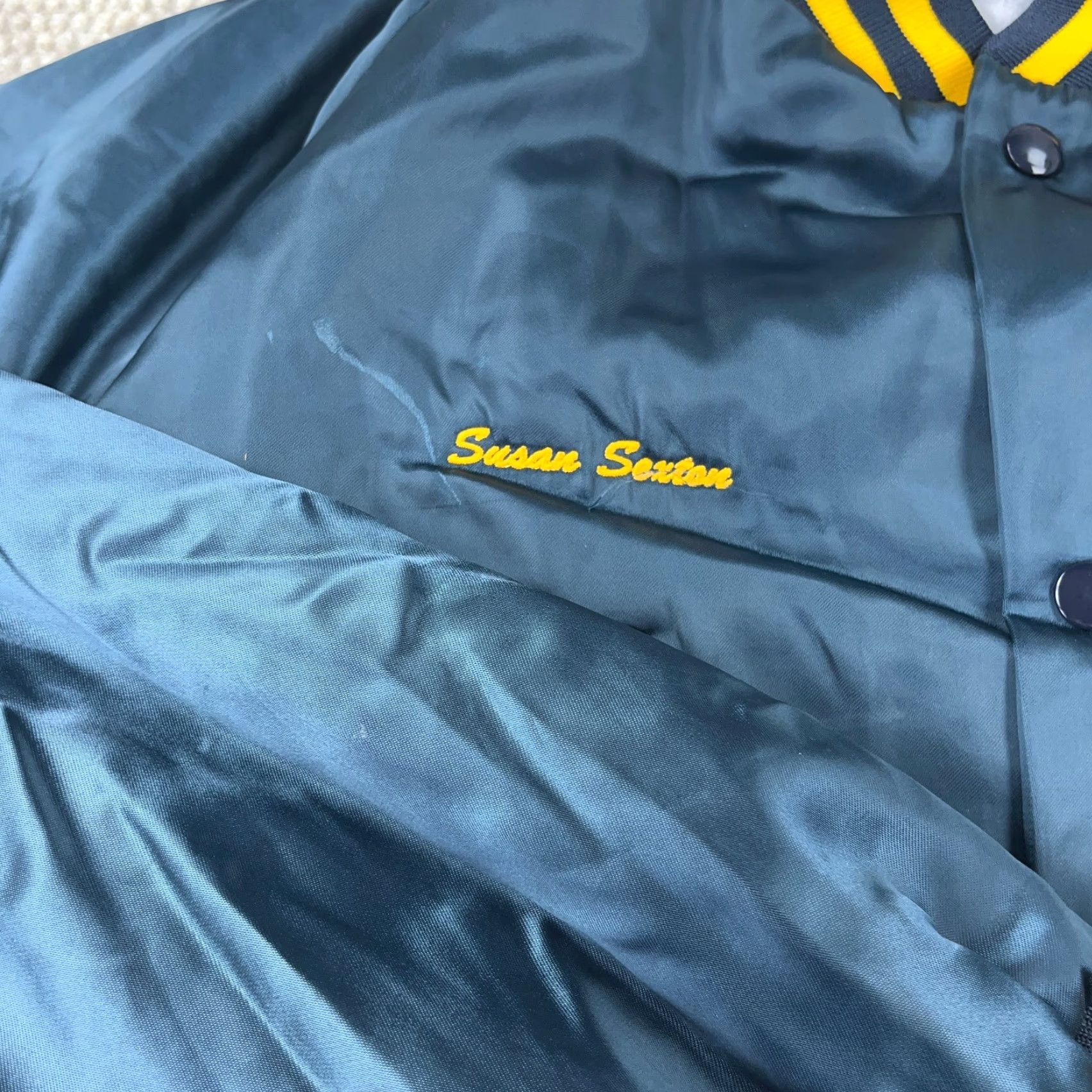 Vintage VINTAGE Satin Jacket Men 2XL Blue Yellow Bomber USA 80s / 90s - Nike T-Shirt Size US XXL / EU 58 / 5 - 7 Thumbnail