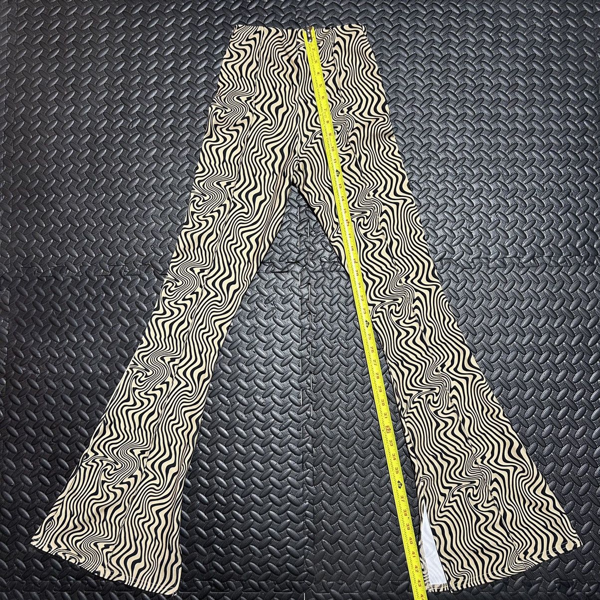 PrettyLittleThing Pretty Little Thing Flare Pants Swirl Wide Leg Slit Size 2 Size 26" / US 2 / IT 38 - 12 Thumbnail