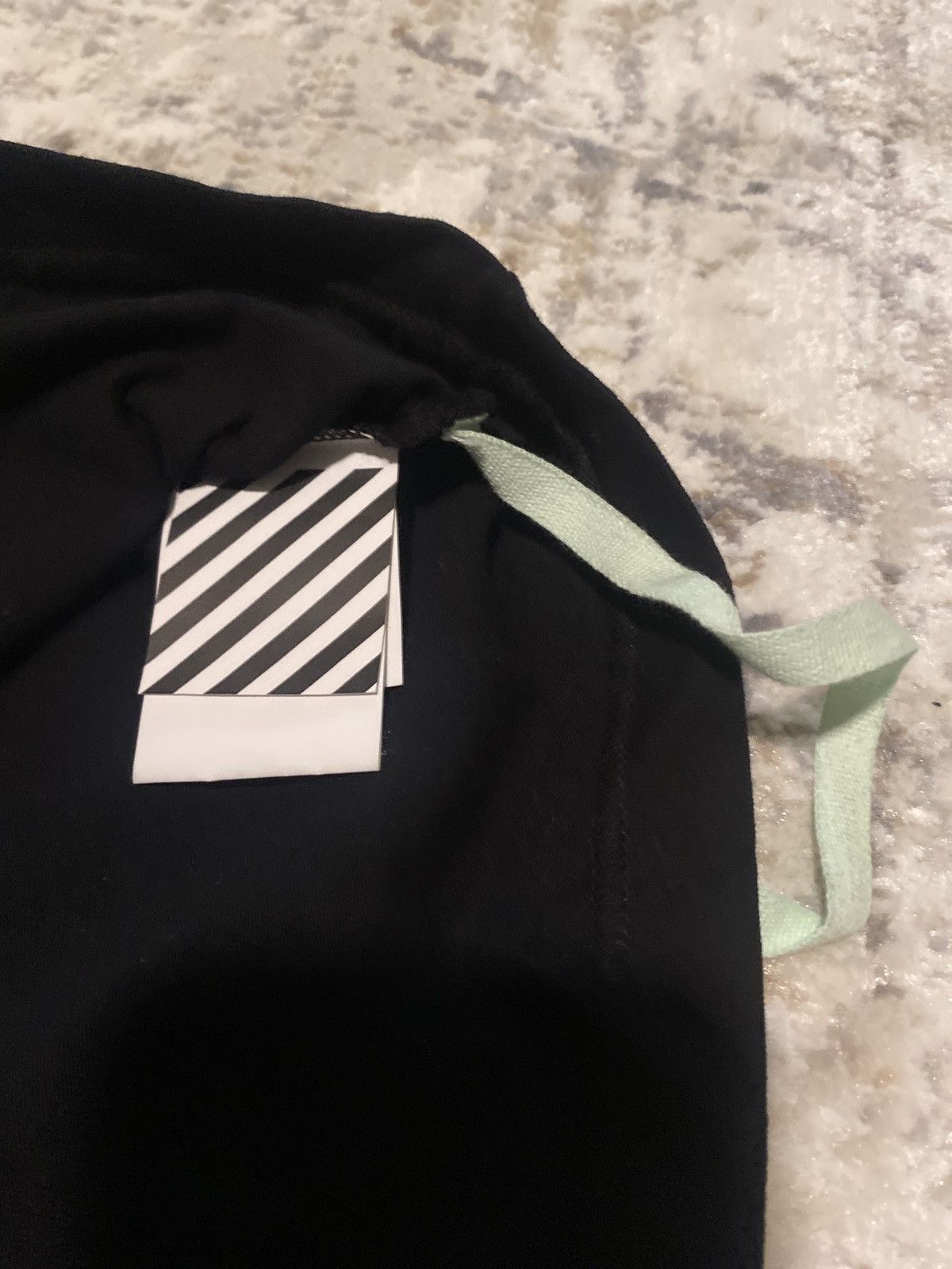 Off-White Off White OFF T-Shirt Size US L / EU 52-54 / 3 - 4 Thumbnail