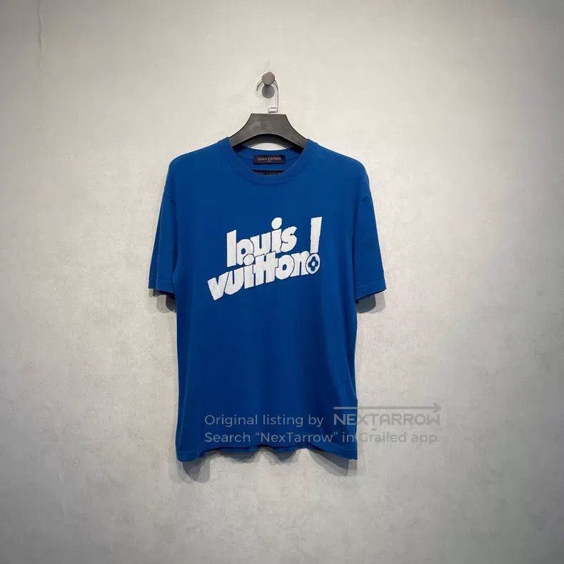 Louis Vuitton Louis Vuitton Logo jacquard blue knit short sleeves Size US L / EU 52-54 / 3 - 1 Thumbnail