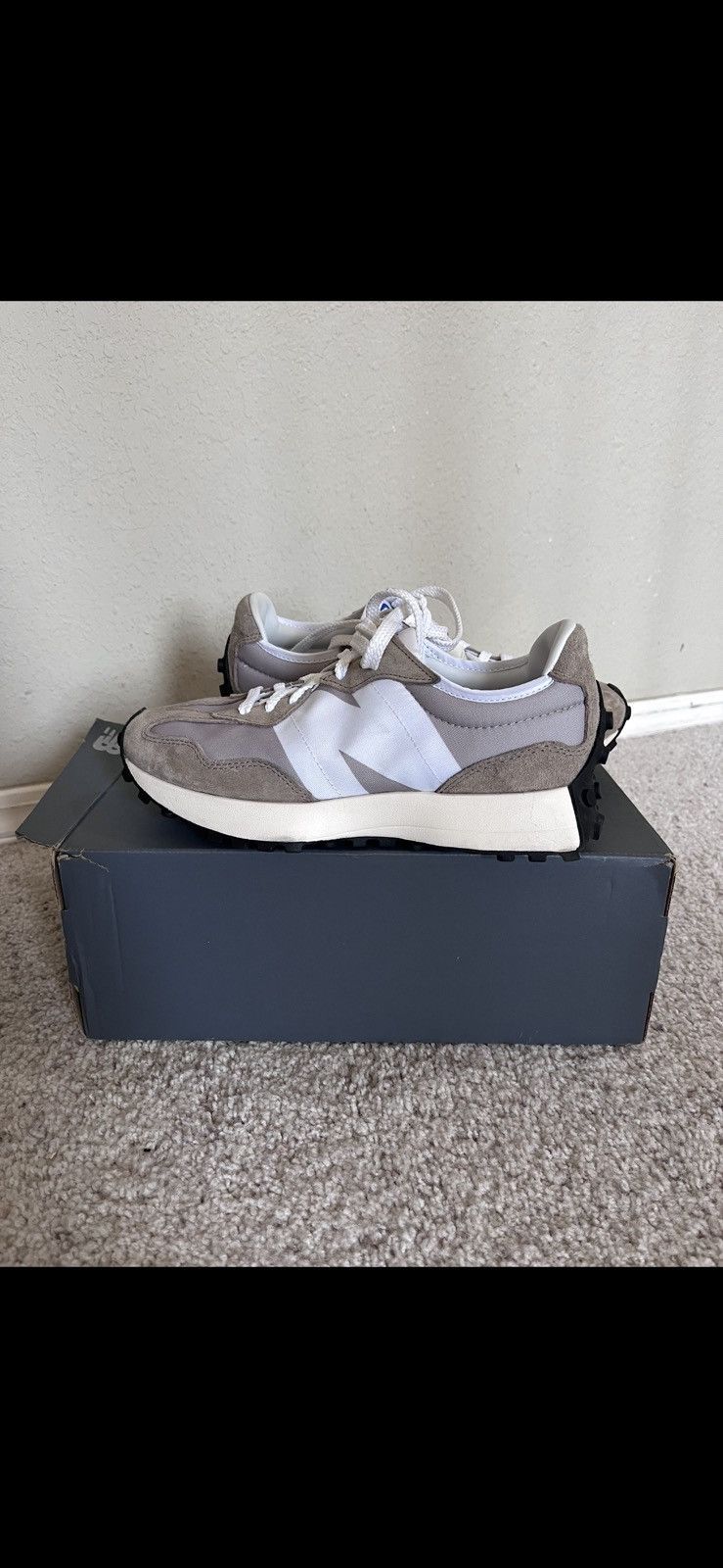 New Balance New Balance 327 Size US 6.5 / IT 36.5 - 3 Thumbnail