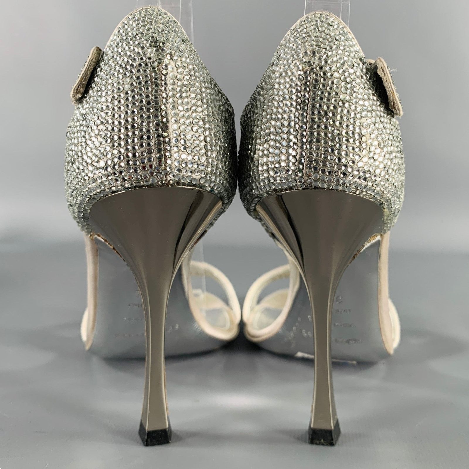 Sergio Rossi SERGIO ROSSI Size 5.5 Silver Grey Silk Ankle Strap Sandals Size US 5.5 / IT 35.5 - 3 Thumbnail