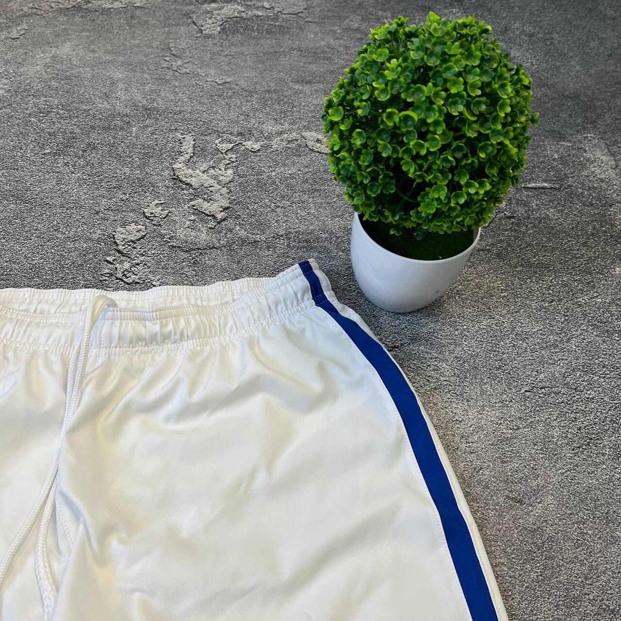 Nike Nike Brazil Football Shorts Mens Athletic Soccer White Size US 35 - 12 Thumbnail