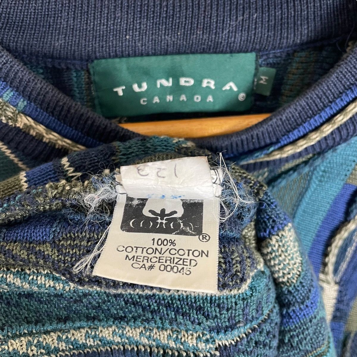 Tundra Canada Vintage Tundra Canada Crewneck Knitted Sweater Size US L / EU 52-54 / 3 - 8 Thumbnail