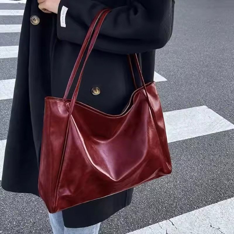Vintage Large Capacity Soft Pu Leather Shoulder Bag Size ONE SIZE - 1 Thumbnail