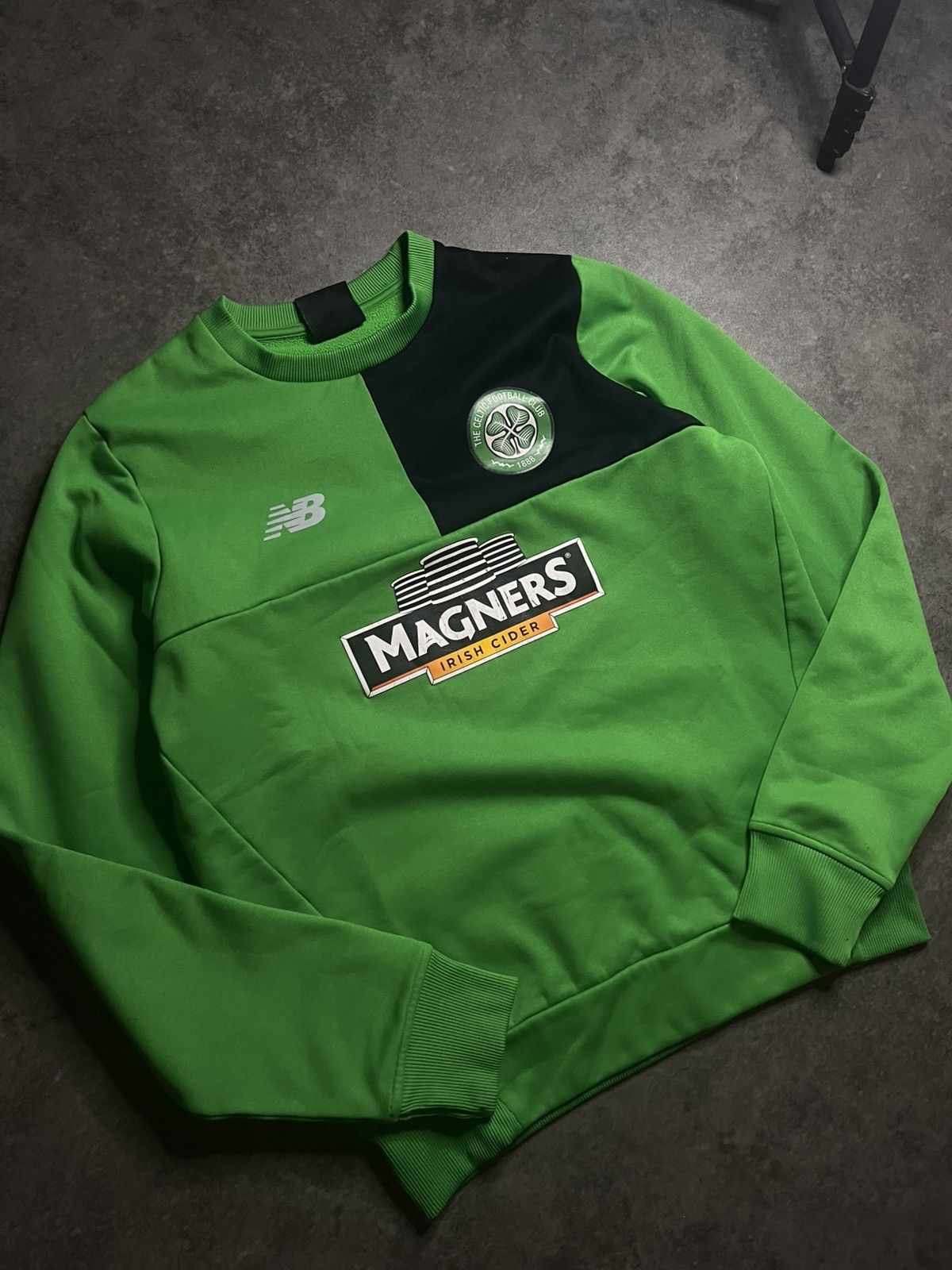 New Balance Sweatshirt New Balance Celtic Magners Size US M / EU 48-50 / 2 - 1 Thumbnail