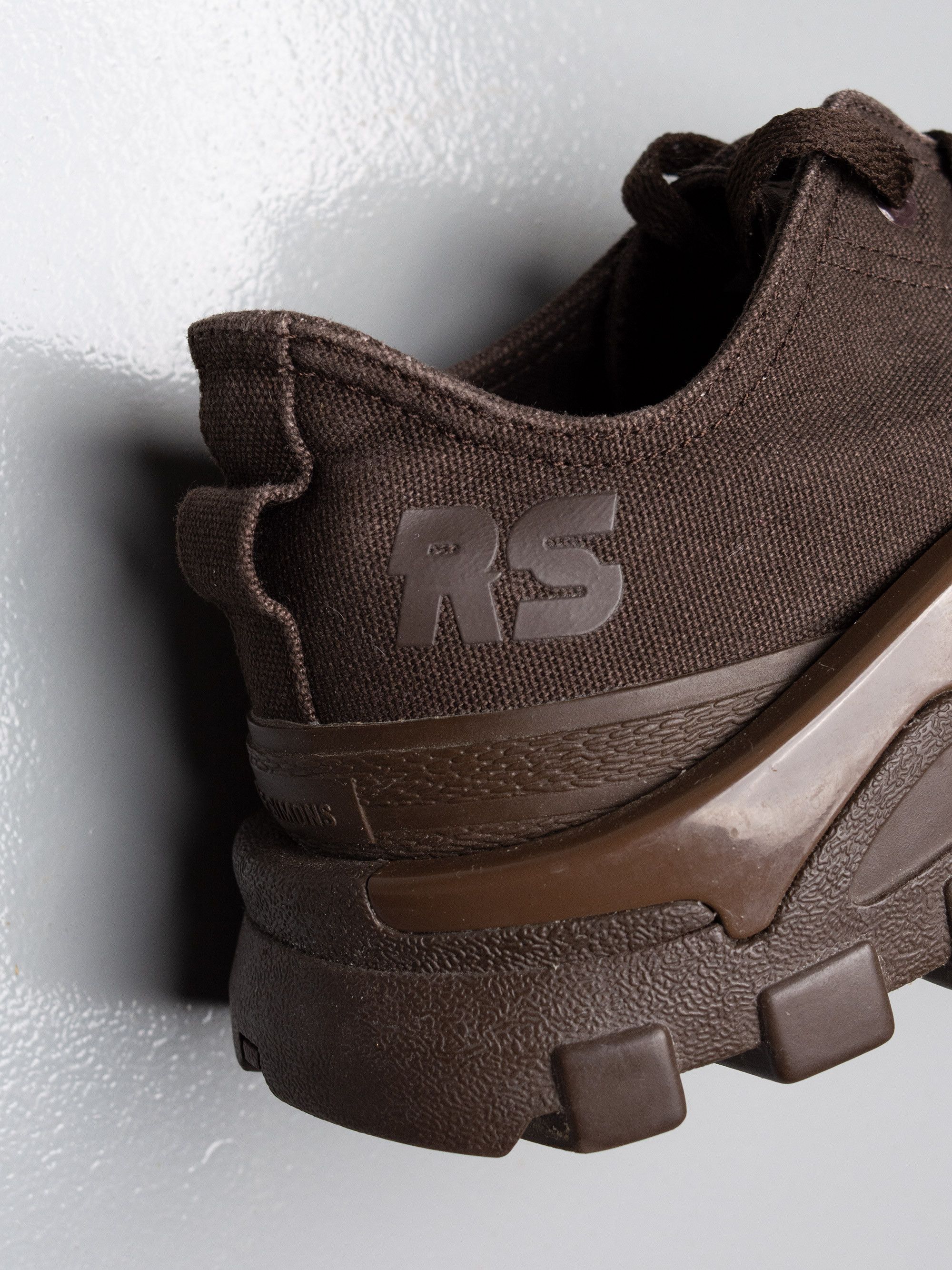 Adidas × Raf Simons adidas X Raf Simons S/S 2018 Detroit Runner brown Size US 11 / EU 44 - 6 Thumbnail