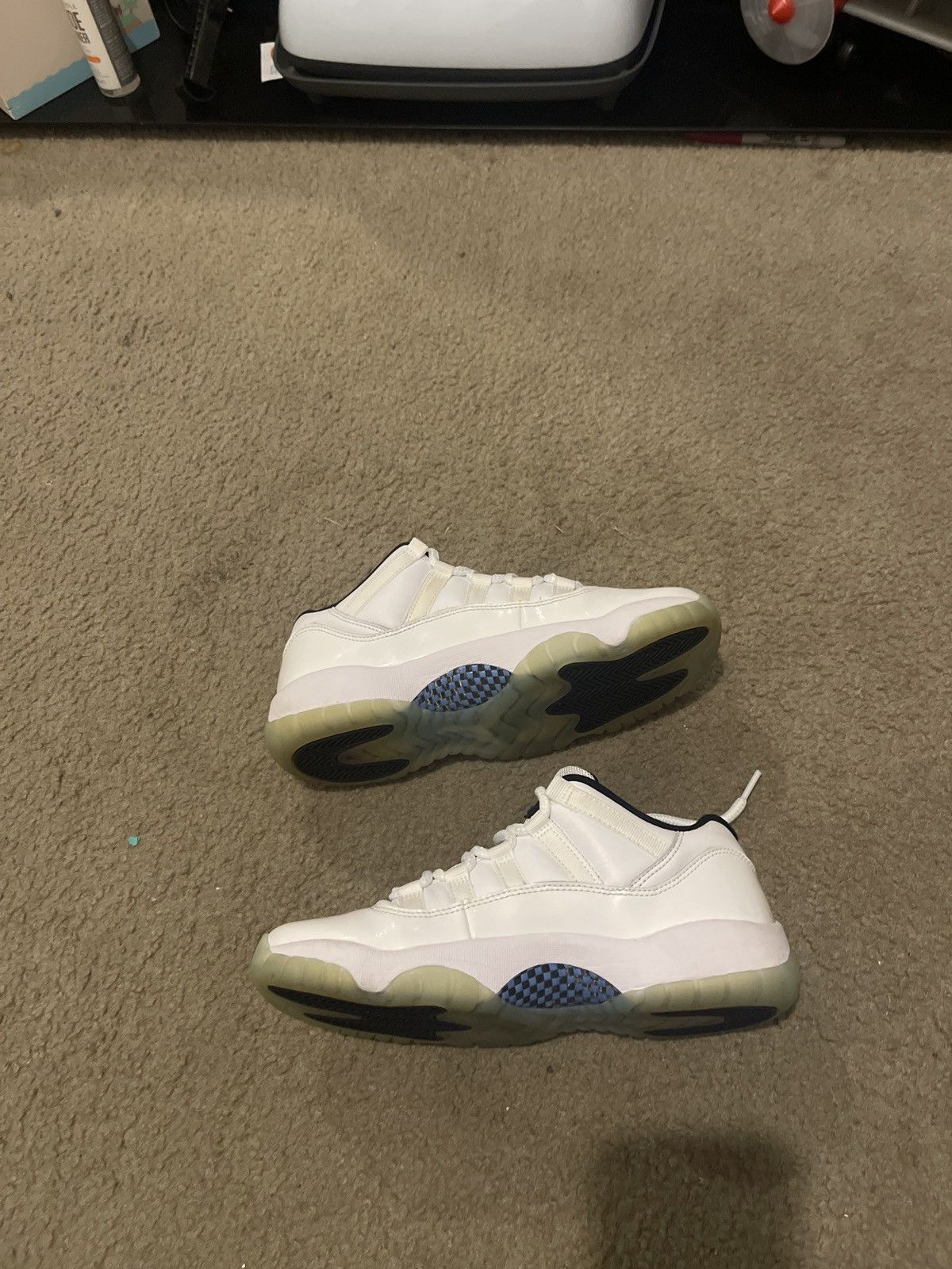 Nike Columbia Low Retro 11s GS 6.5y Size US 6.5 / EU 39-40 - 4 Thumbnail