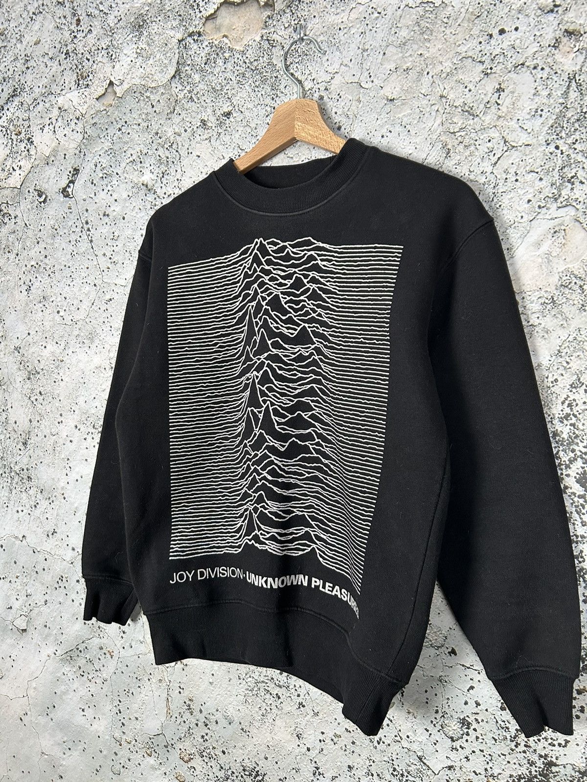 Band Tees Vintage Joy Division Unknown Pleasures Rock Band Crewneck Size US M / EU 48-50 / 2 - 2 Thumbnail