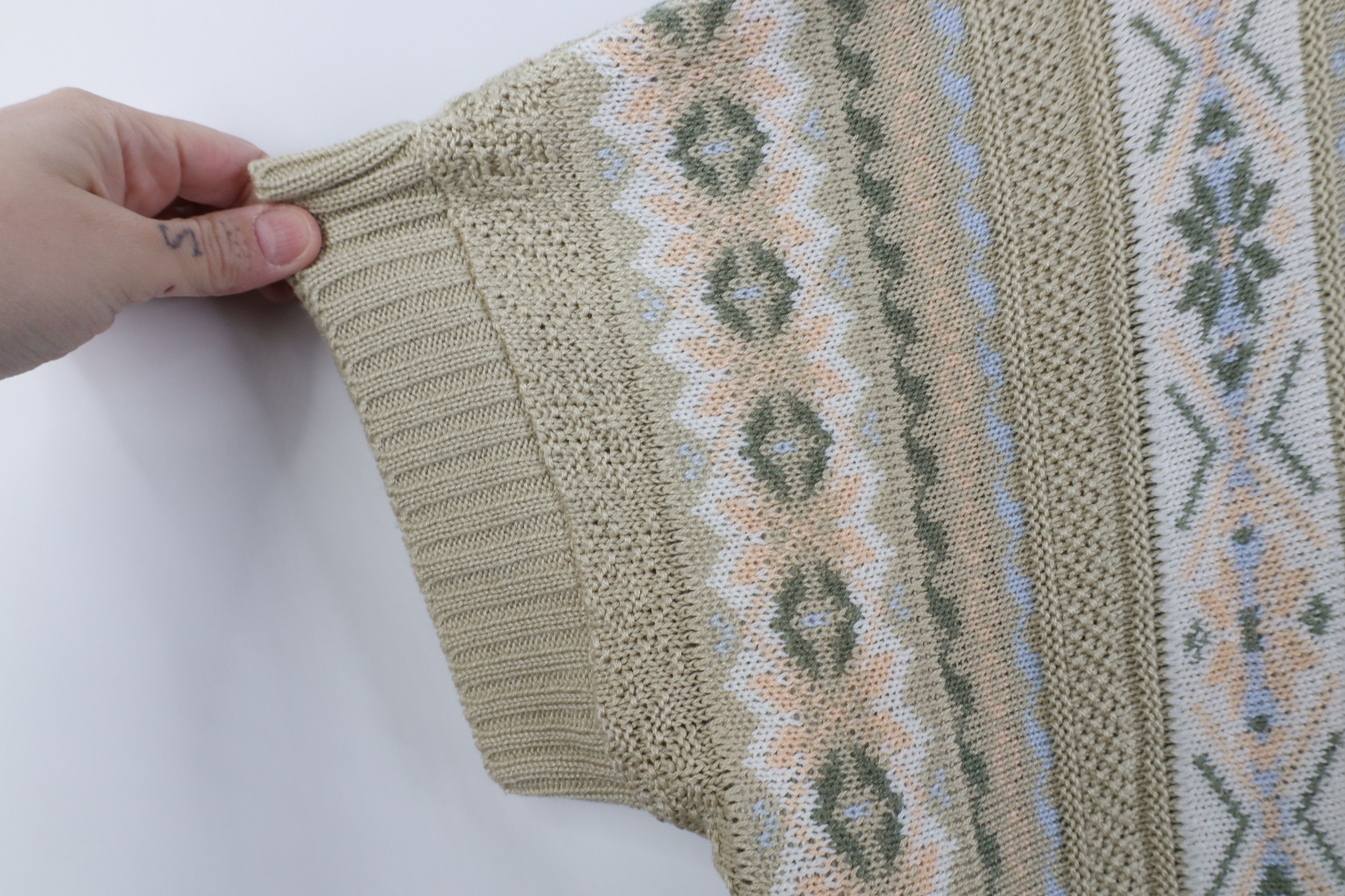 Vintage Vintage 90s Streetwear Fair Isle Knit Short Sleeve Sweater Size L / US 10 / IT 46 - 6 Thumbnail
