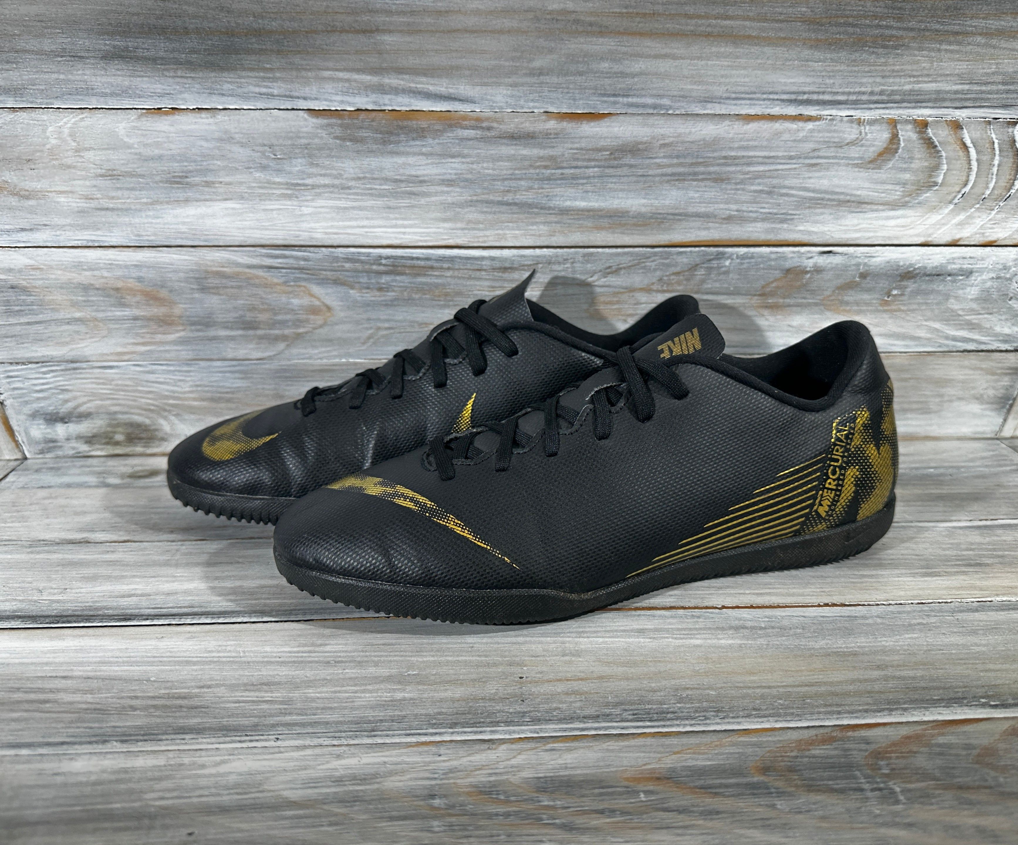 Nike Nike Vapor 12 Club IC Men's Football Futsal Shoes Black Gold Size US 8 / EU 41 - 5 Thumbnail