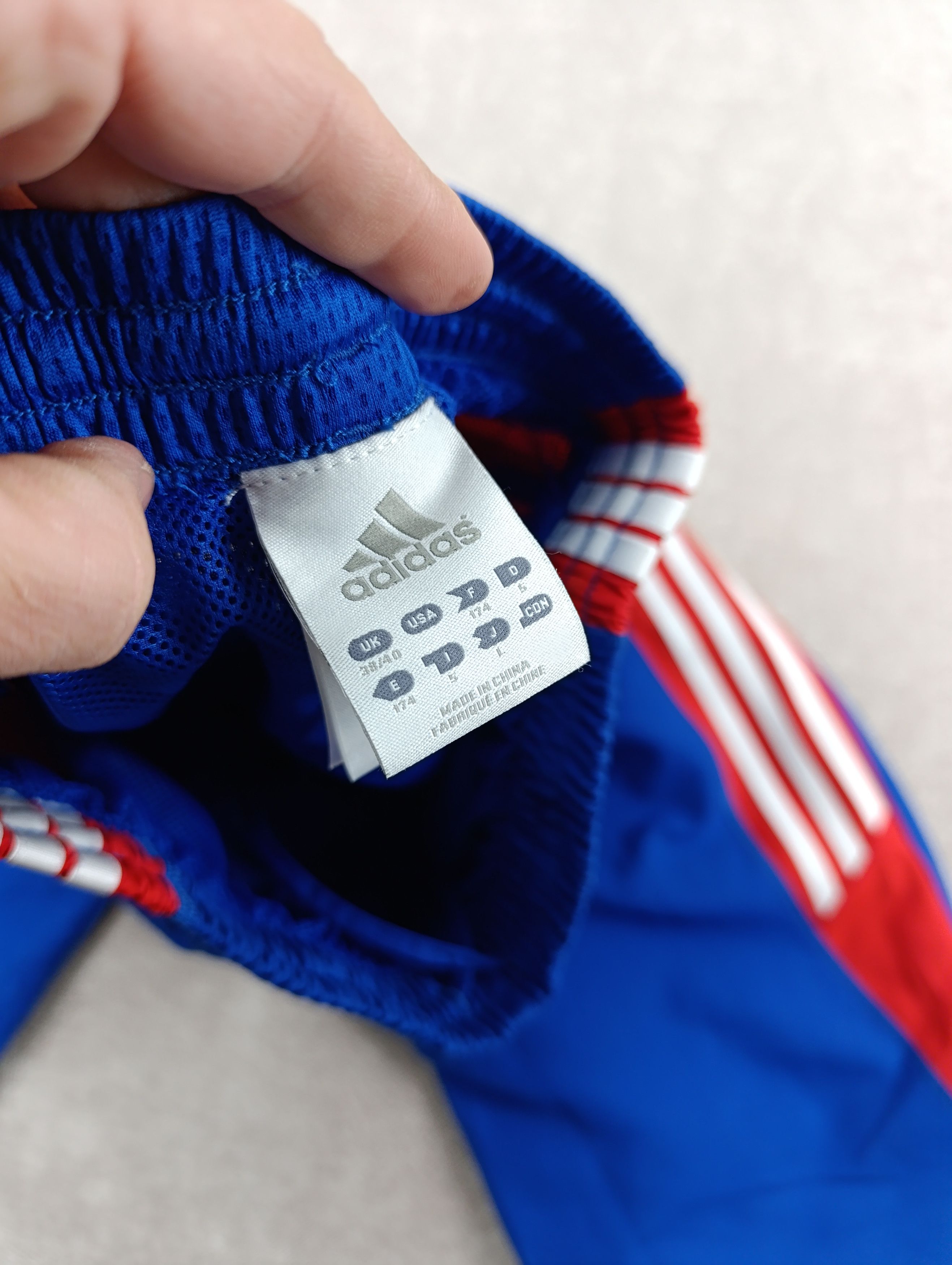 Adidas ADIDAS FRANCE VINTAGE TRACKSUIT ON DRAWSTRING Size US S / EU 44-46 / 1 - 20 Thumbnail