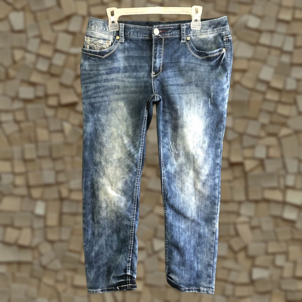 Rhythm Rhythm in Blues Jeans Women's Crop Mid Rise Blue Denim 33x26 Regular Inseam 26in Cotton Size 24" / US 00 / IT 34 - 1 Thumbnail