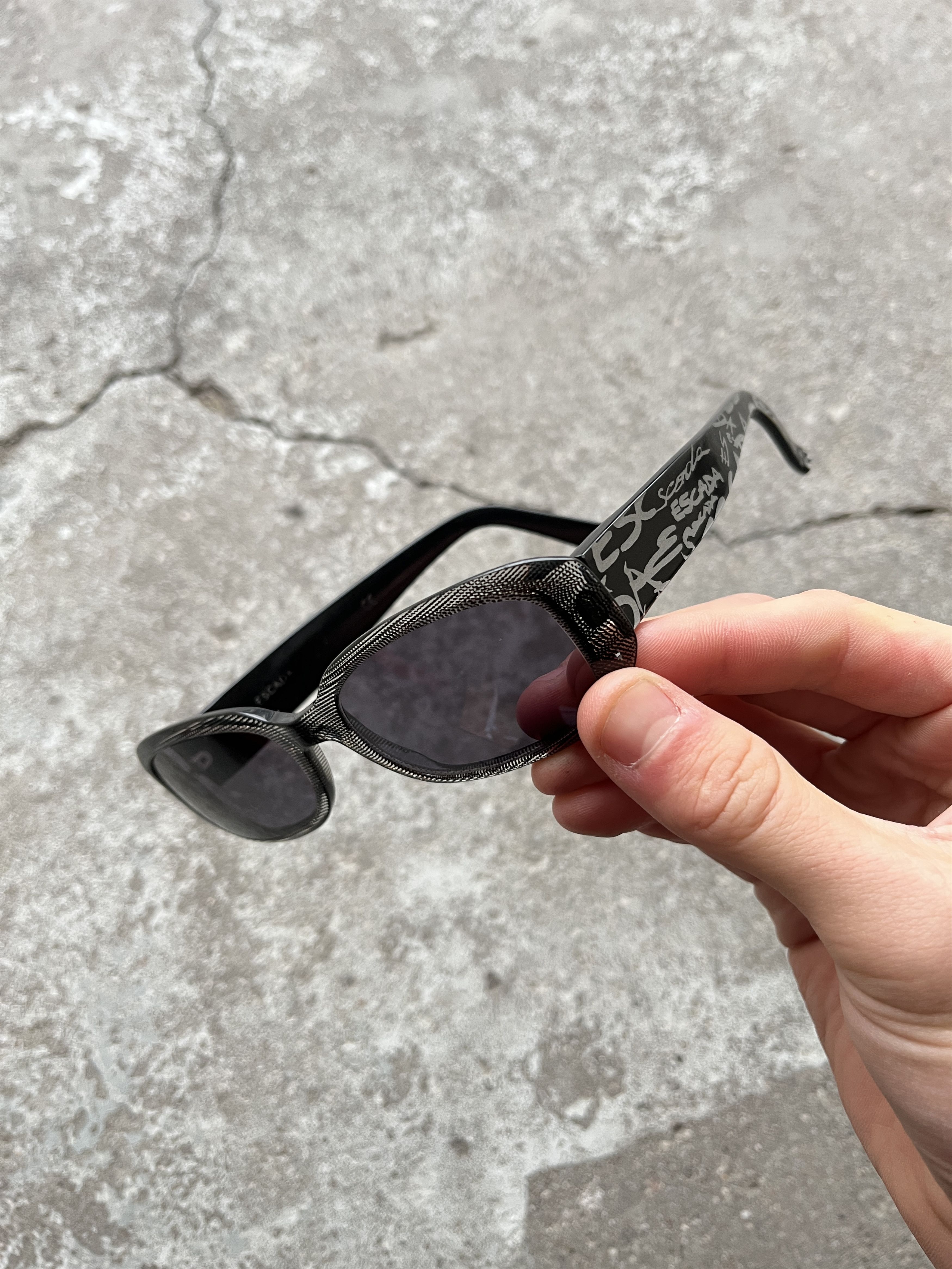 Other escada y2k 00s grey vintage sunglasses Size ONE SIZE - 7 Thumbnail