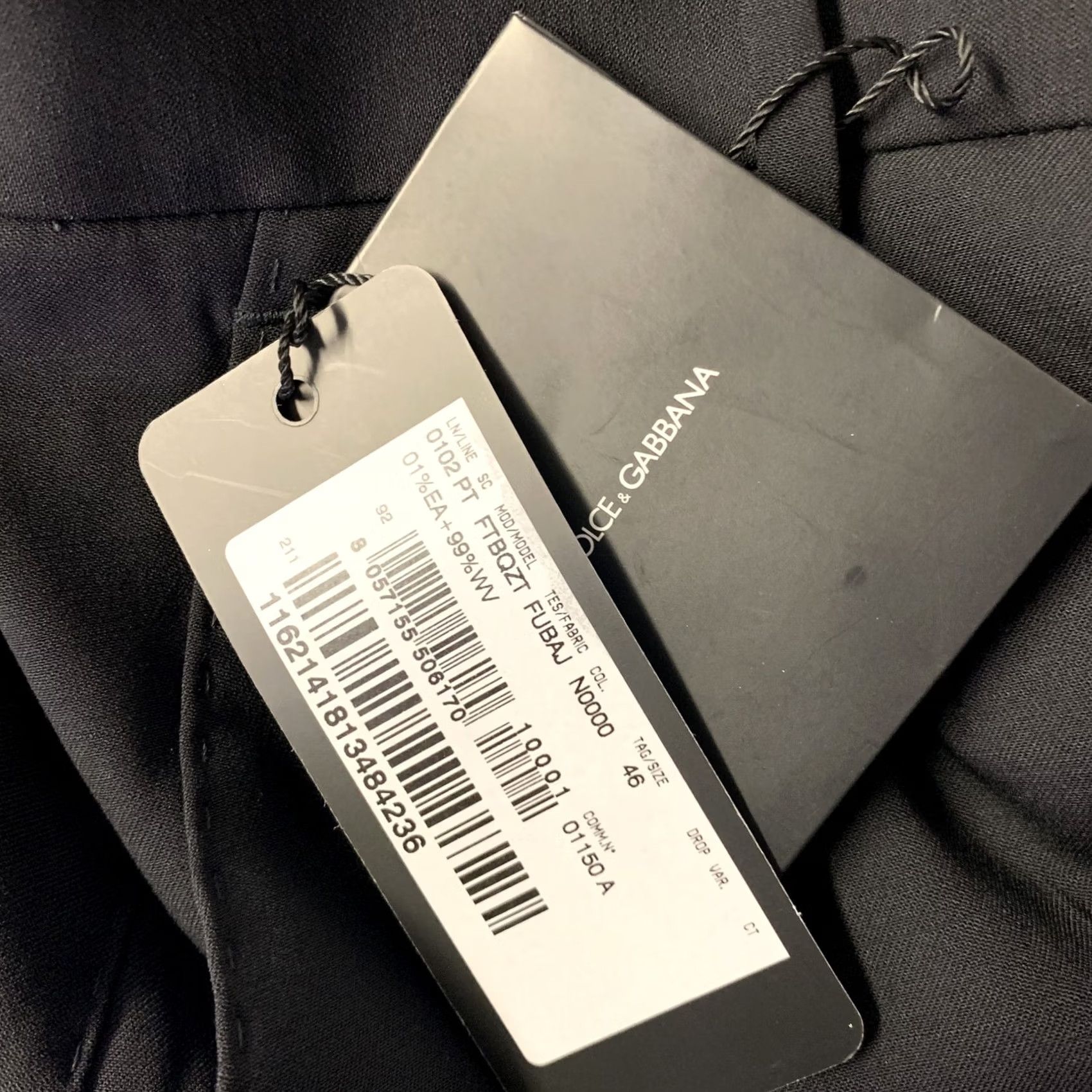 Dolce & Gabbana DOLCE & GABBANA Size 10 Black Wool Trouser Cut Pants Women Adult Regular Inseam 35 Virgin Wool Size 32" / US 10 / IT 46 - 4 Thumbnail