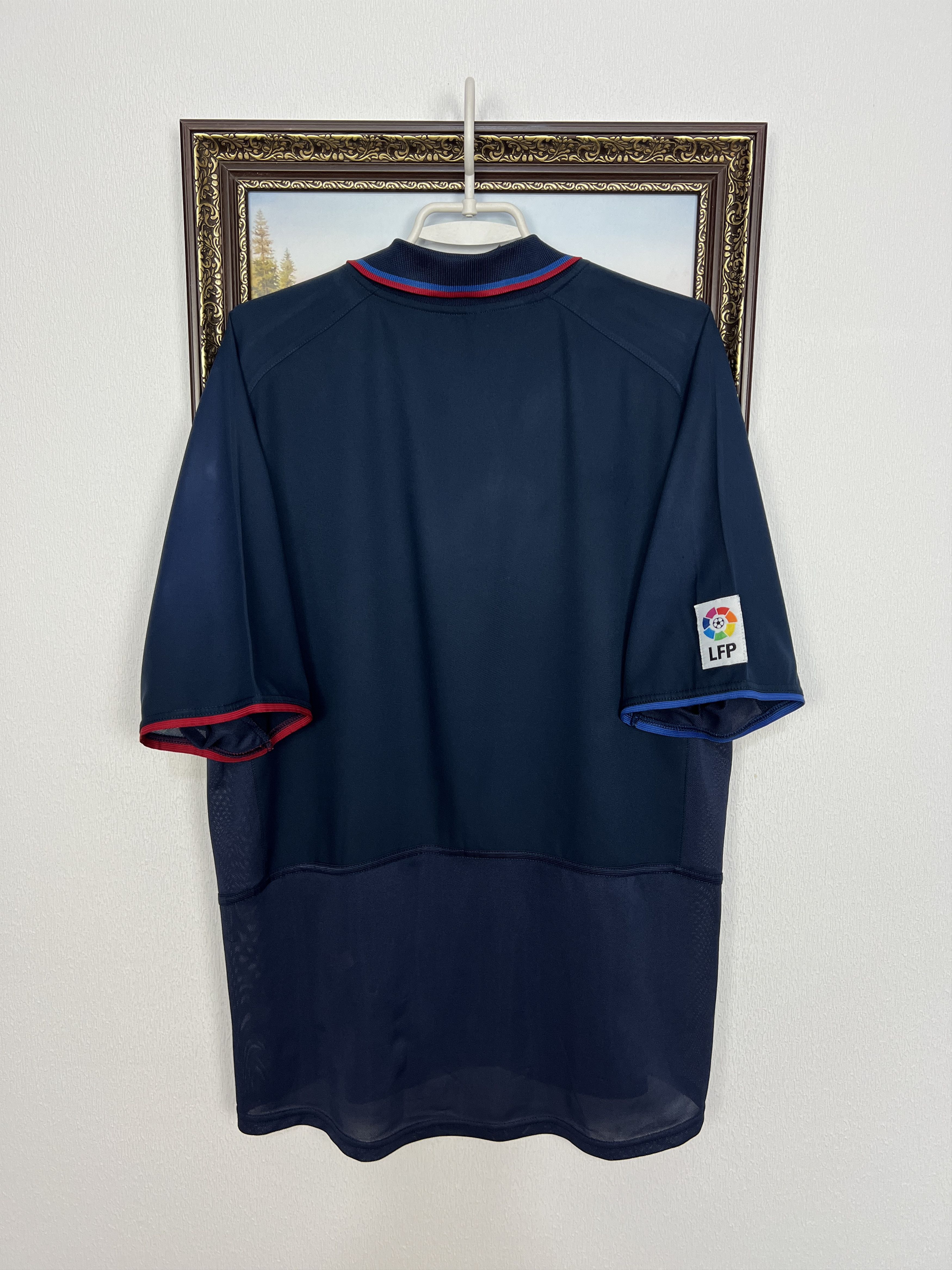 Nike Barcelona Away football shirt Soccer Jersey Camiseta Trikot Size US XL / EU 56 / 4 - 8 Thumbnail