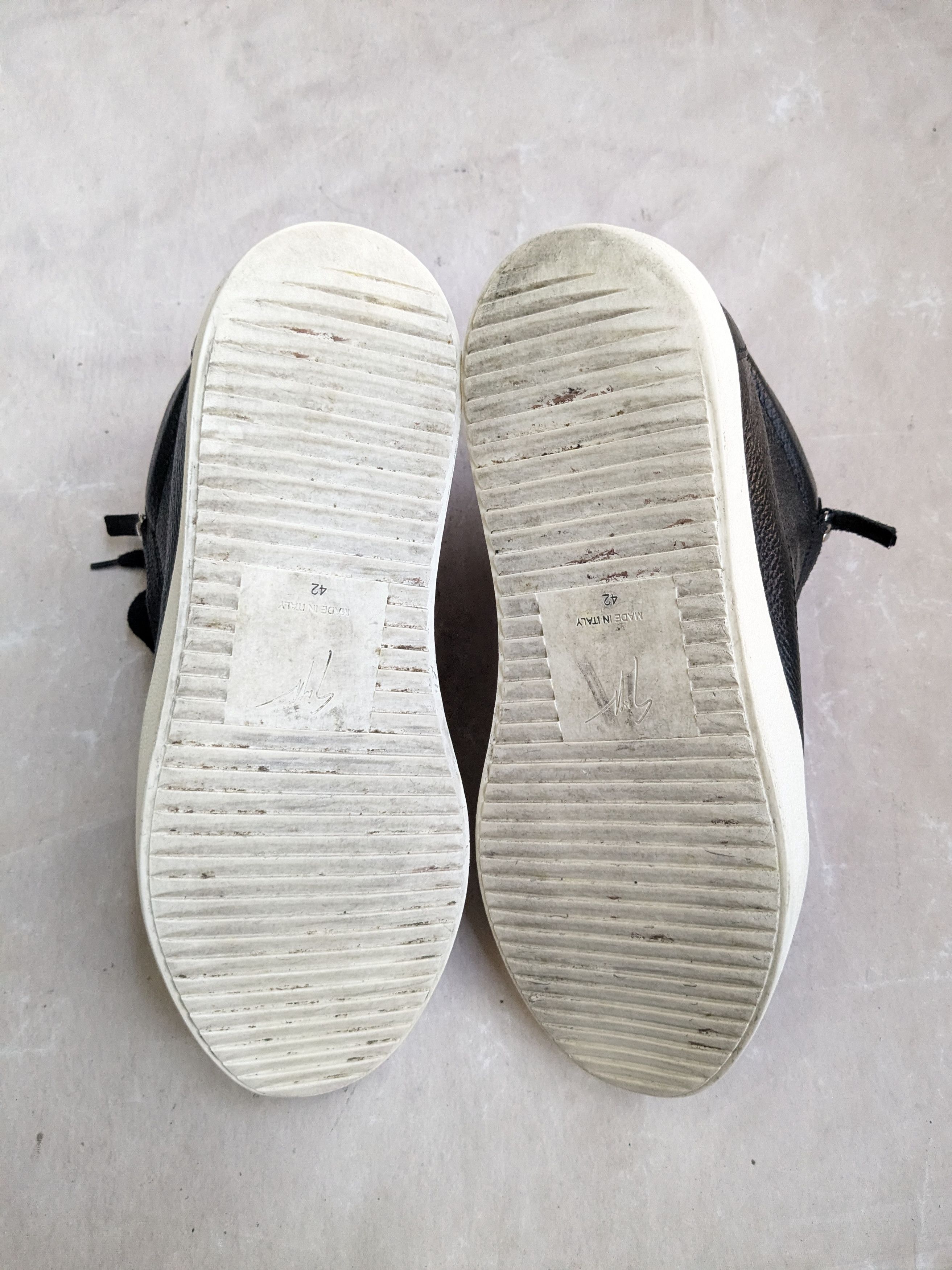 Giuseppe Zanotti Giuseppe Zanotti High Tops Black White 9 42 Leather Size US 9 / EU 42 - 11 Thumbnail
