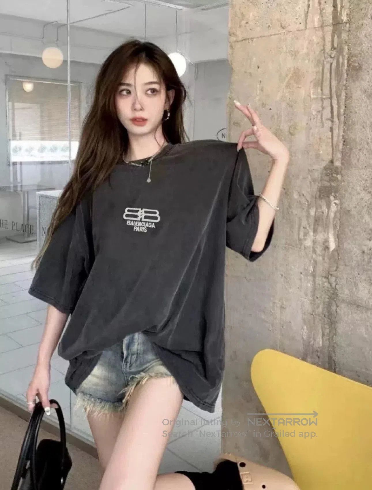 Balenciaga Balenciaga Black Diamond Double B Short-Sleeve Top. Size XS / US 0-2 / IT 36-38 - 7 Thumbnail