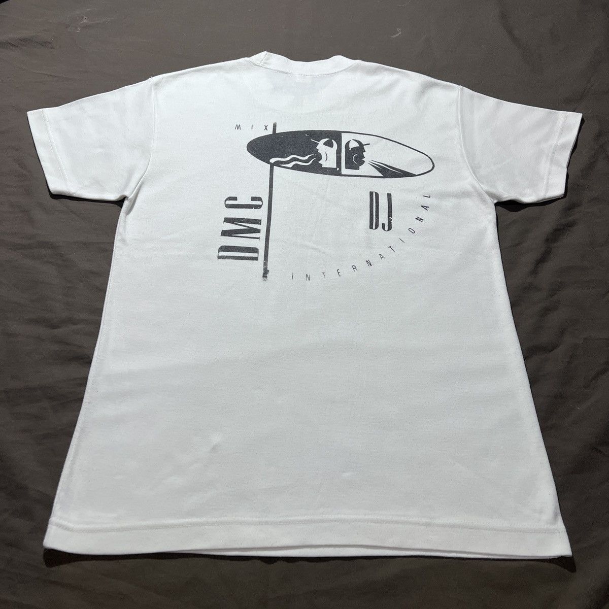 Band Tees Rare VTG 90s East 17 Euro House Electronic Hiphop Tee DMC DJ Size US M / EU 48-50 / 2 - 4 Thumbnail