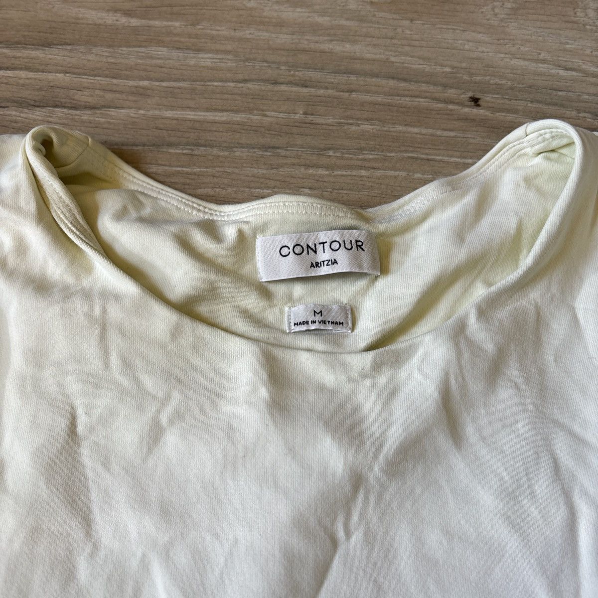 Aritzia Aritzia contour tank top Size M / US 6-8 / IT 42-44 - 2 Thumbnail