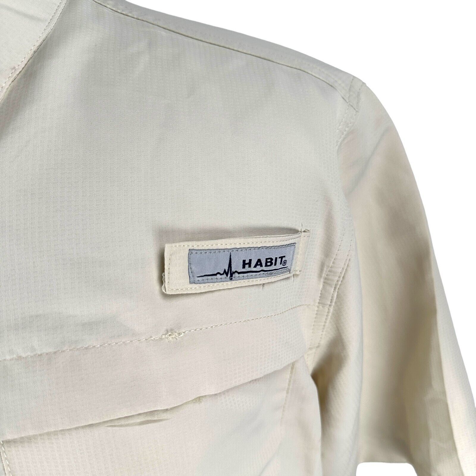 The Unbranded Brand Habit Vented Fishing Shirt Men L Beige Polyester Button-Up Size US L / EU 52-54 / 3 - 5 Thumbnail